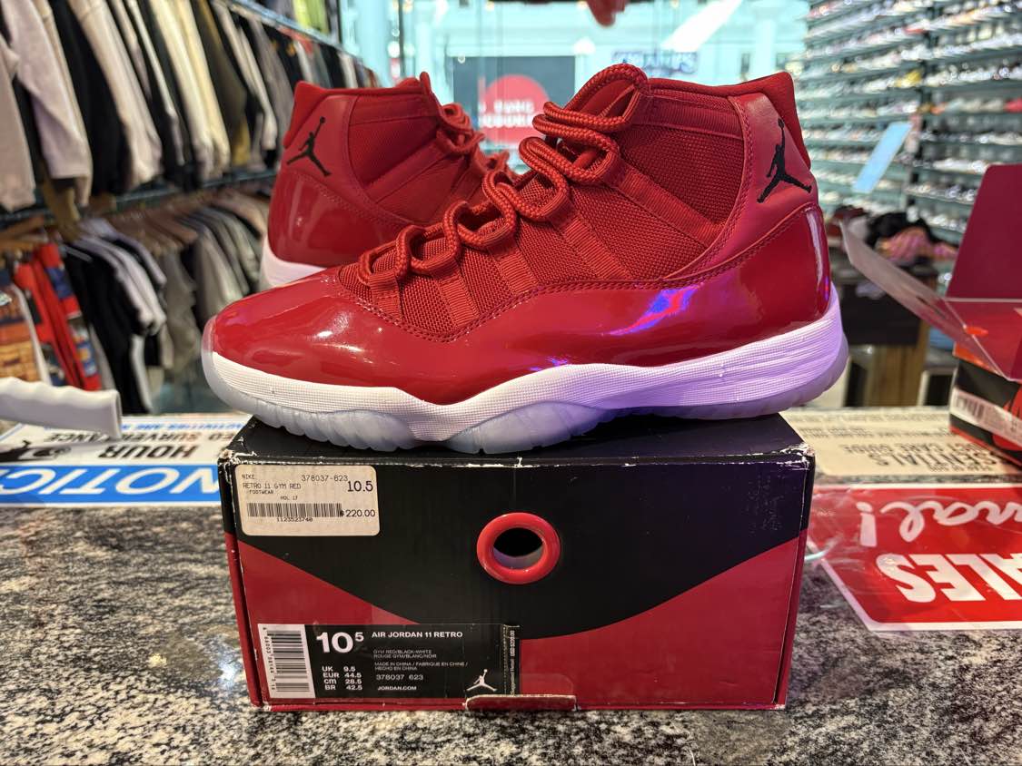 PRE OWNED AJordan 11 Retro Win Like 96