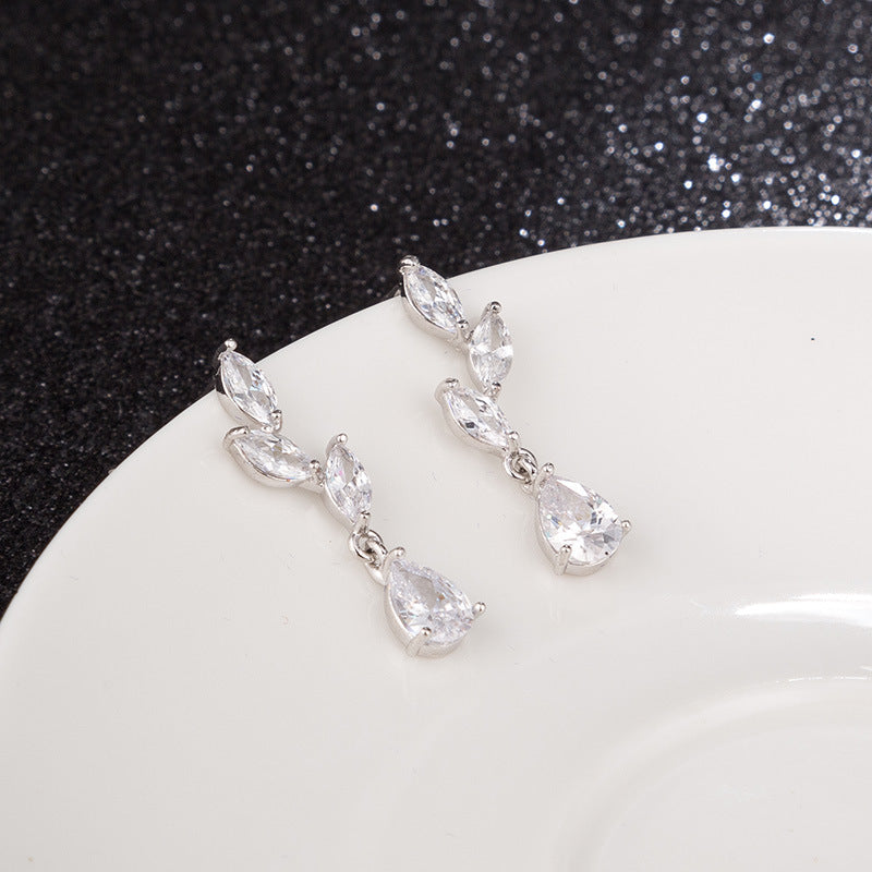 Banquet Zircon Fashion Style Bridal Dress Car Rings