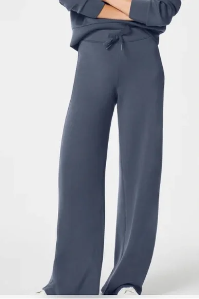 AirEssentials Wide Leg Track Pants