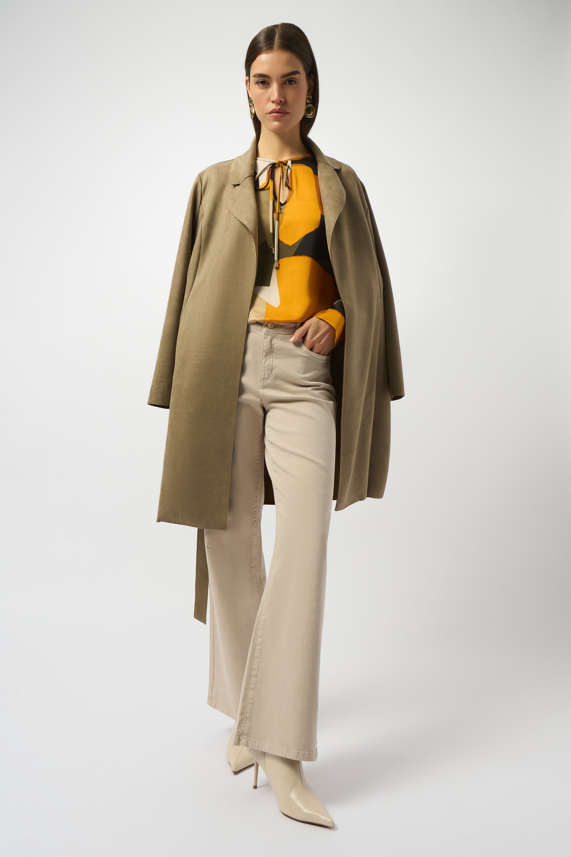 Classic Wide-Leg Stretch Denim Jeans