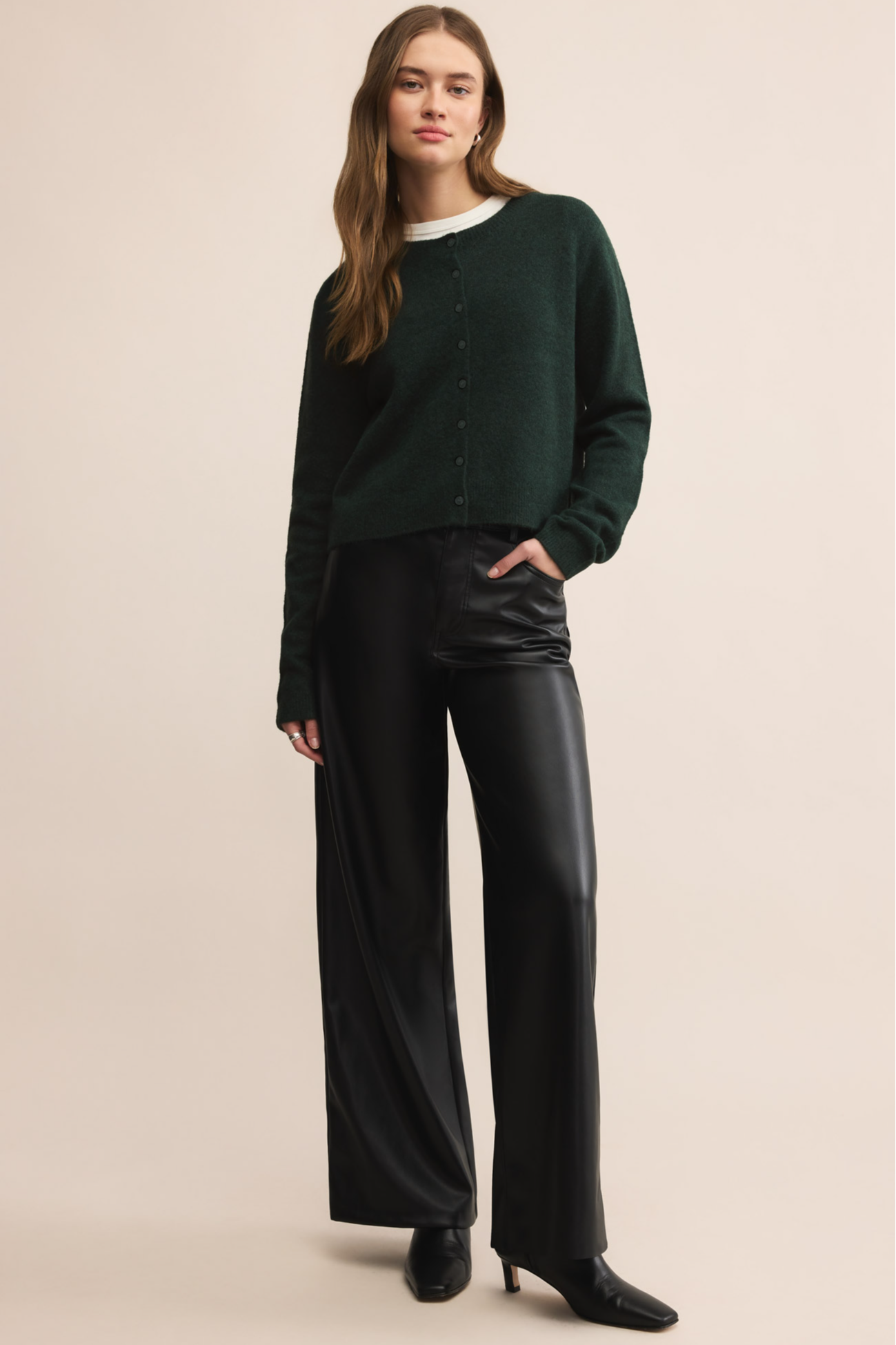 Cardigan Women's crew neck long sleeve cropped