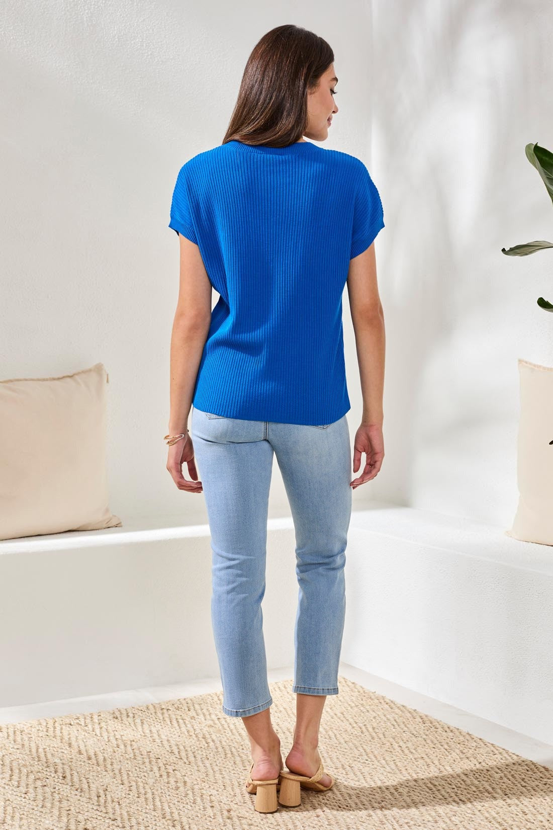 Dolman Short Sleeve Ribbed Knit Top With Pocket