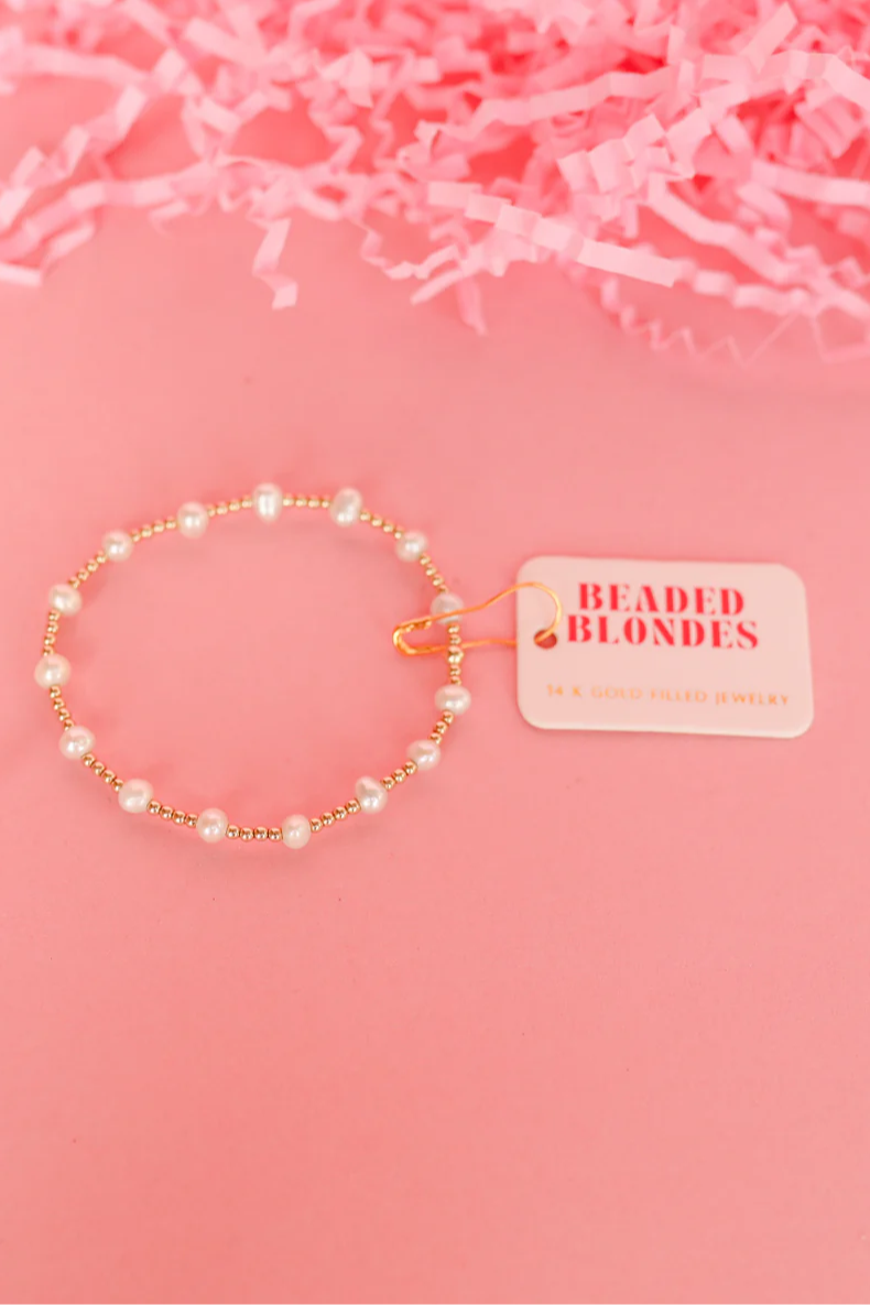 Lolo Pearl Bracelet in Gold