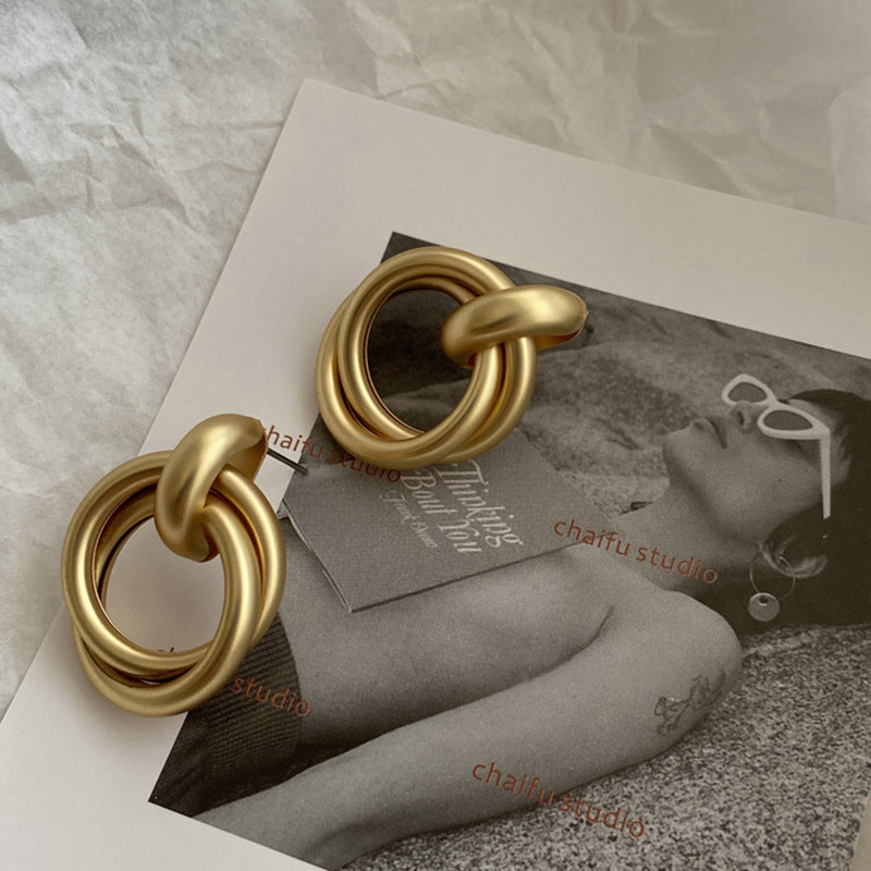 Sier Needle Vintage Golden Geometric Circle Minority Earrings