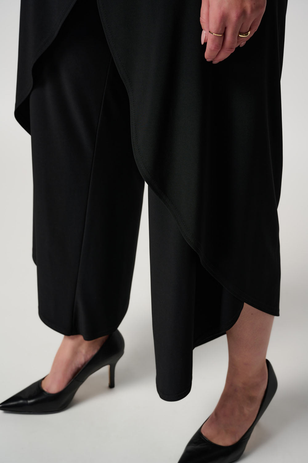 Joseph Ribkoff Black Classic Overlay Pant Style 211494TT