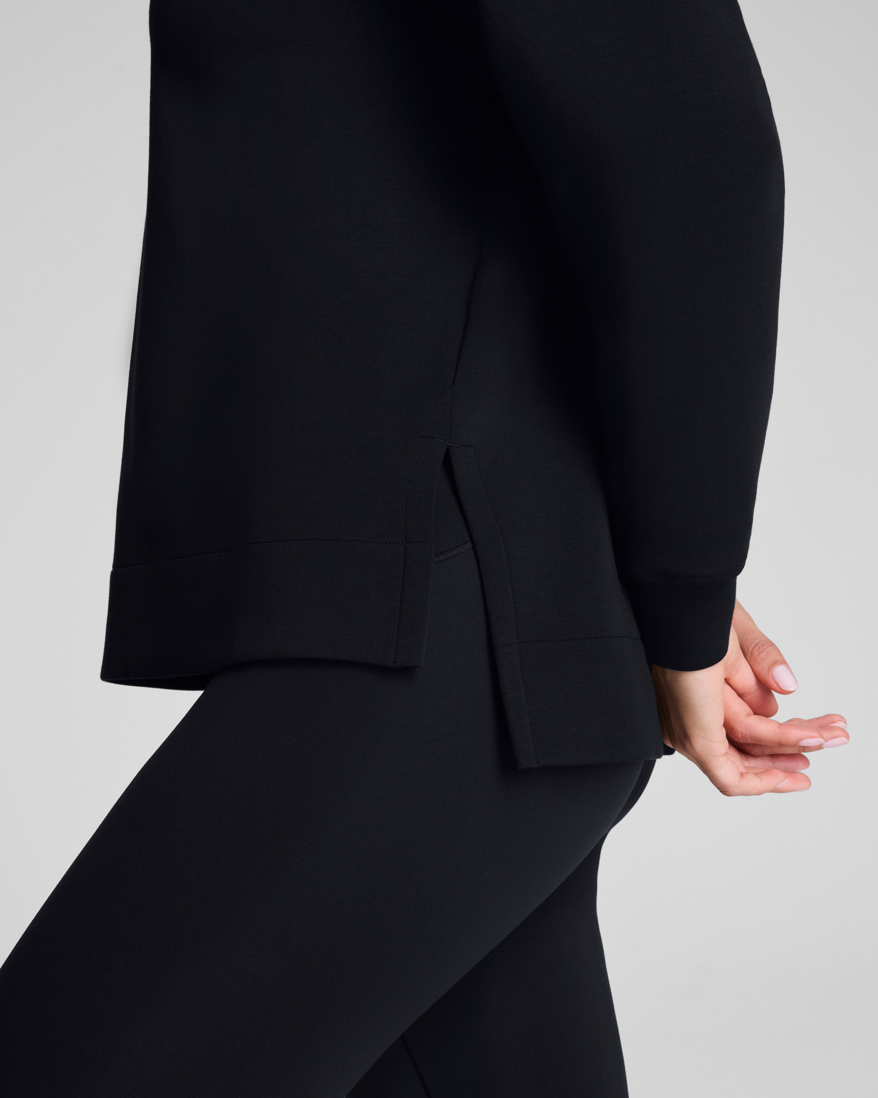 SPANX AirEssentials® Brushed V-Neck Tunic | Very Black