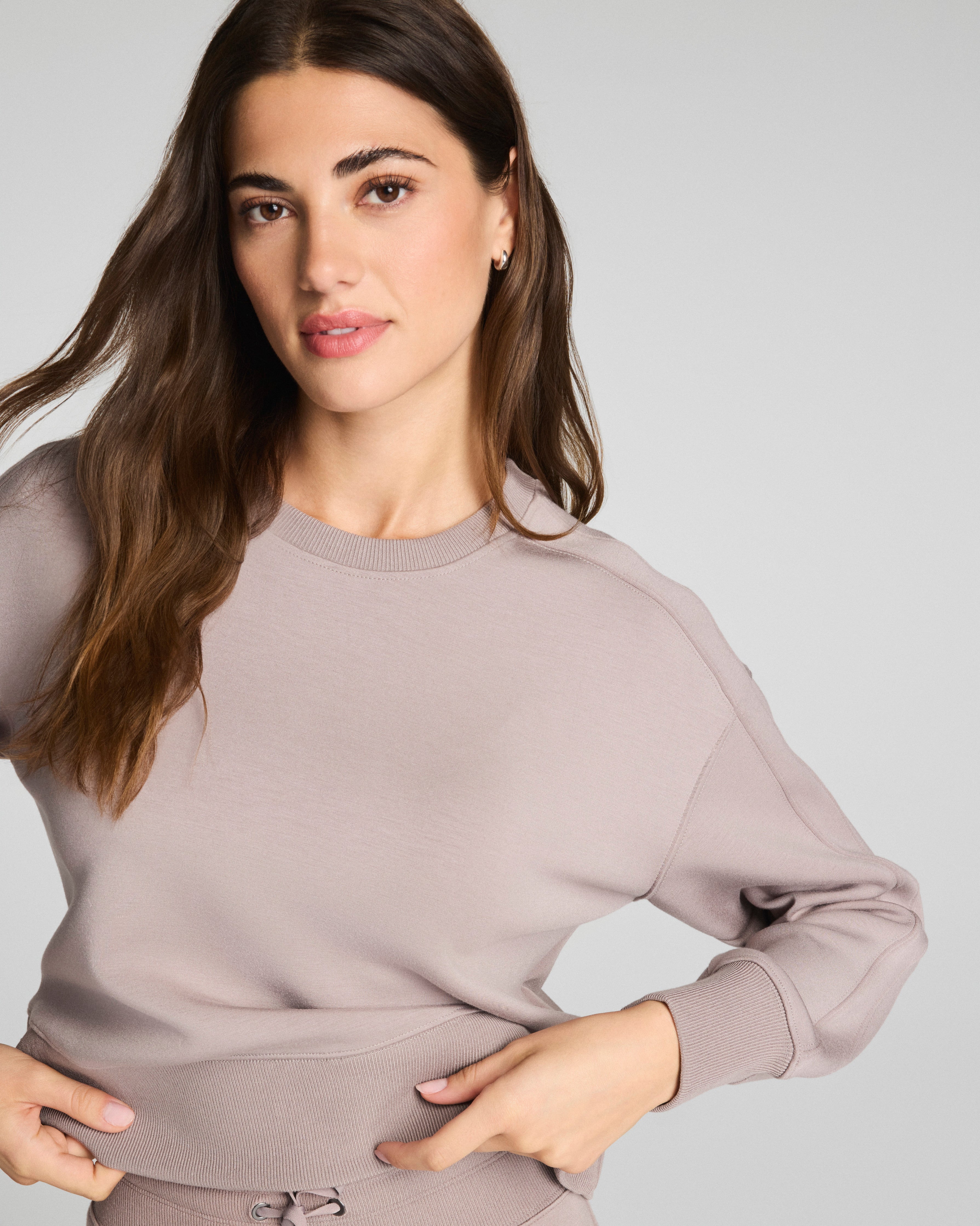 SPANX AirEssentials® Luxe Crewneck Long Sleeve Top | Coastal Fog