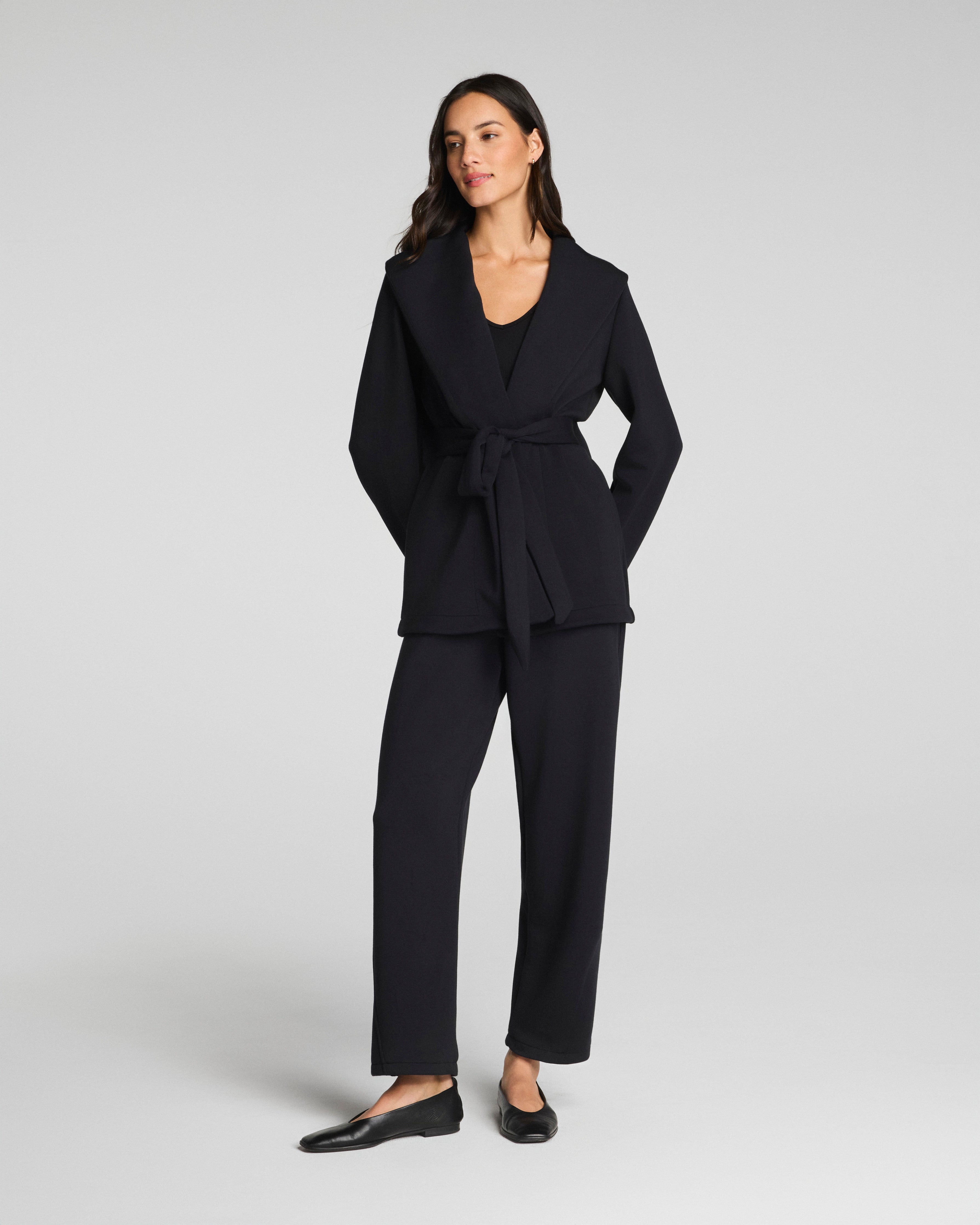 SPANX AirEssentials® Luxe Barrel Leg Pant | Very Black