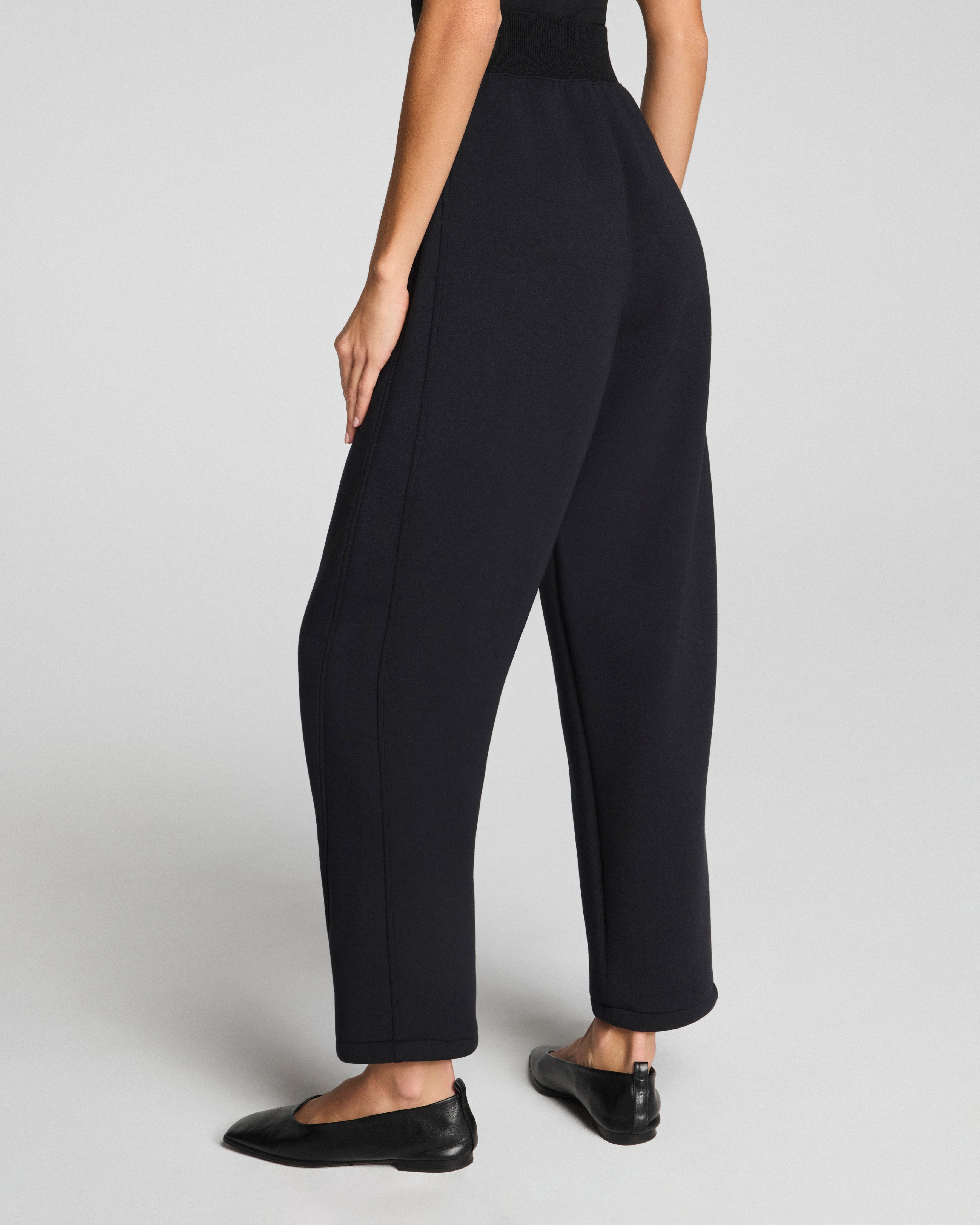 SPANX AirEssentials® Luxe Barrel Leg Pant | Very Black