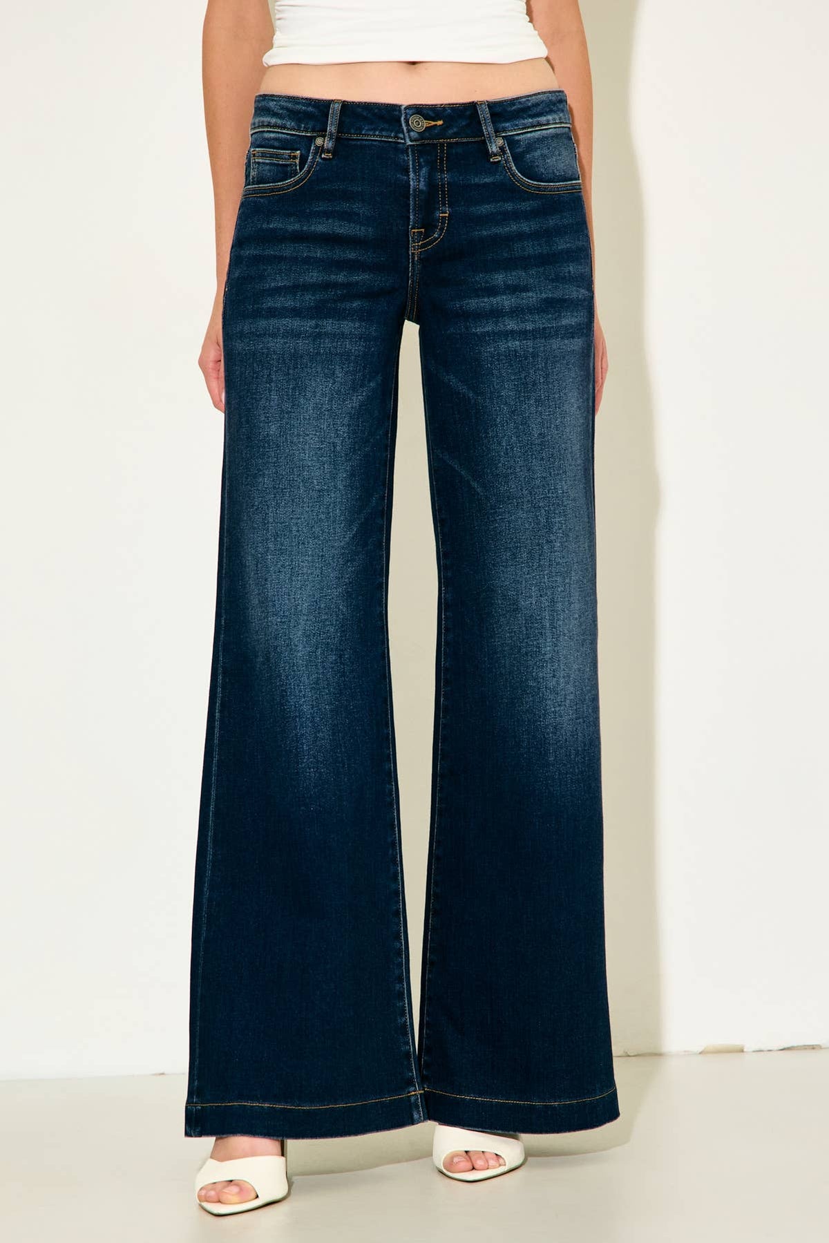 Hidden Jeans Happi Low Rise Comfort Flare in Dark
