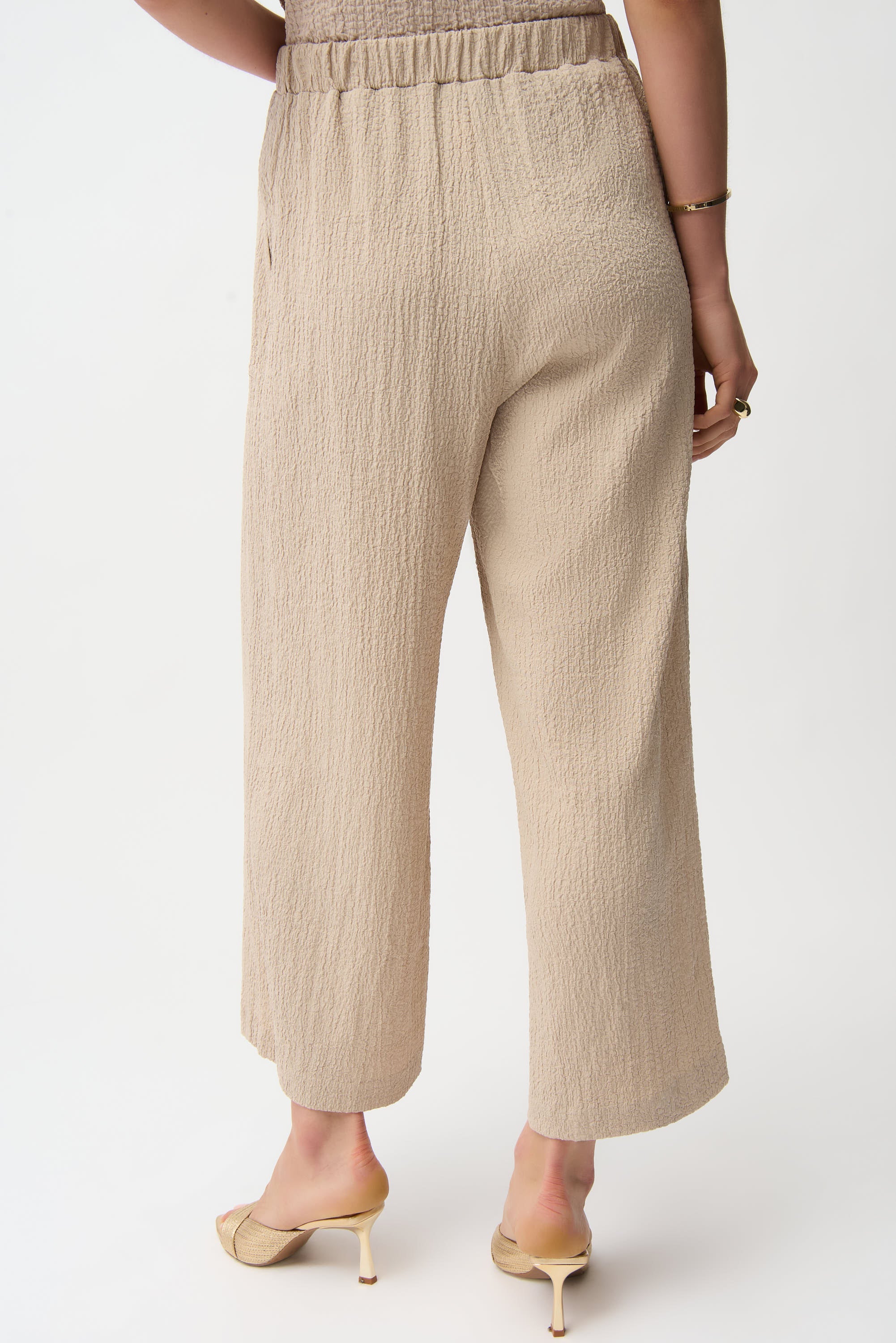 Joseph Ribkoff Pull-On Crop Pants With Front Pockets Style 261197