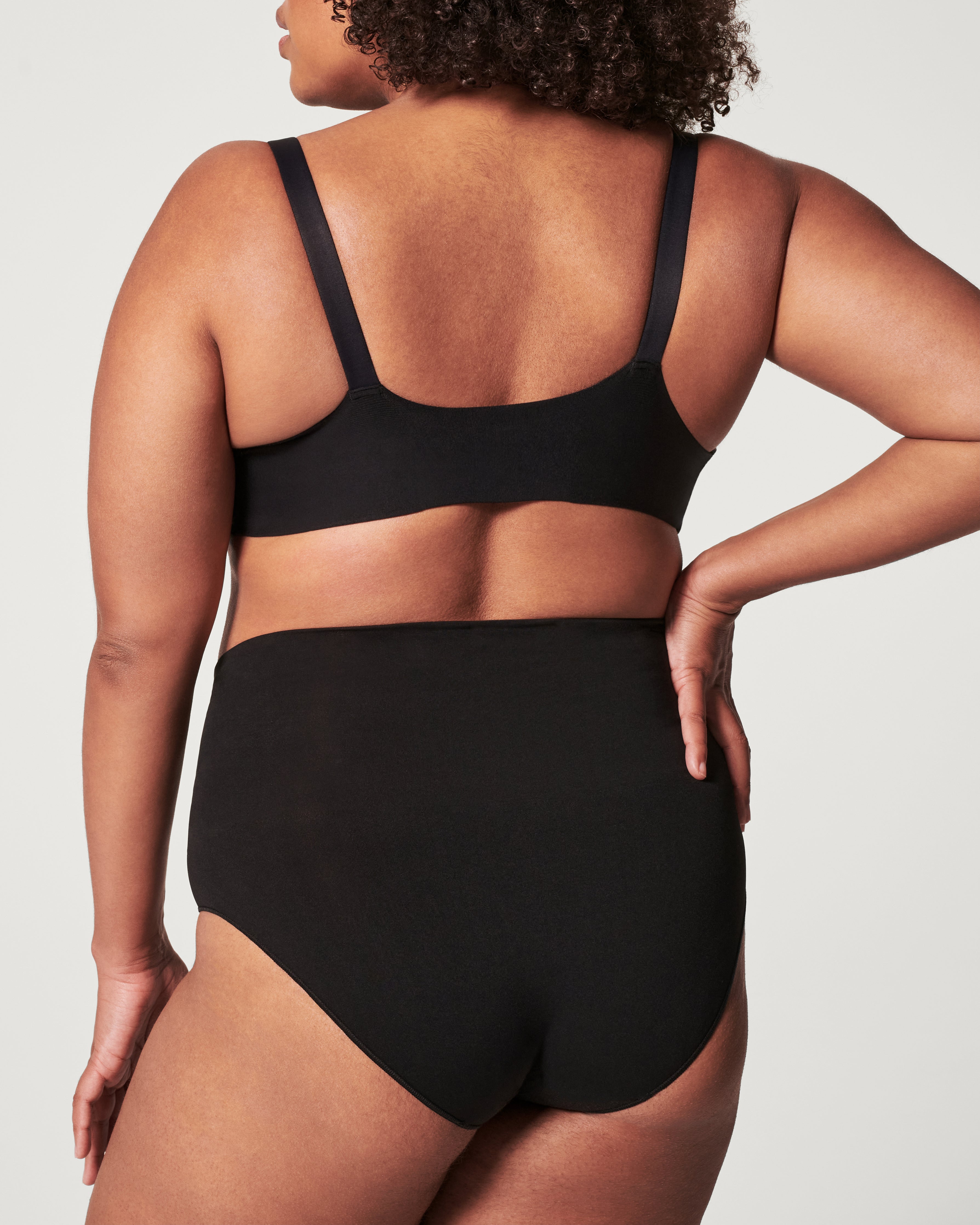 SPANXsmooth™ Bra-llelujah!® Adjustable Full Coverage Bra | Very Black