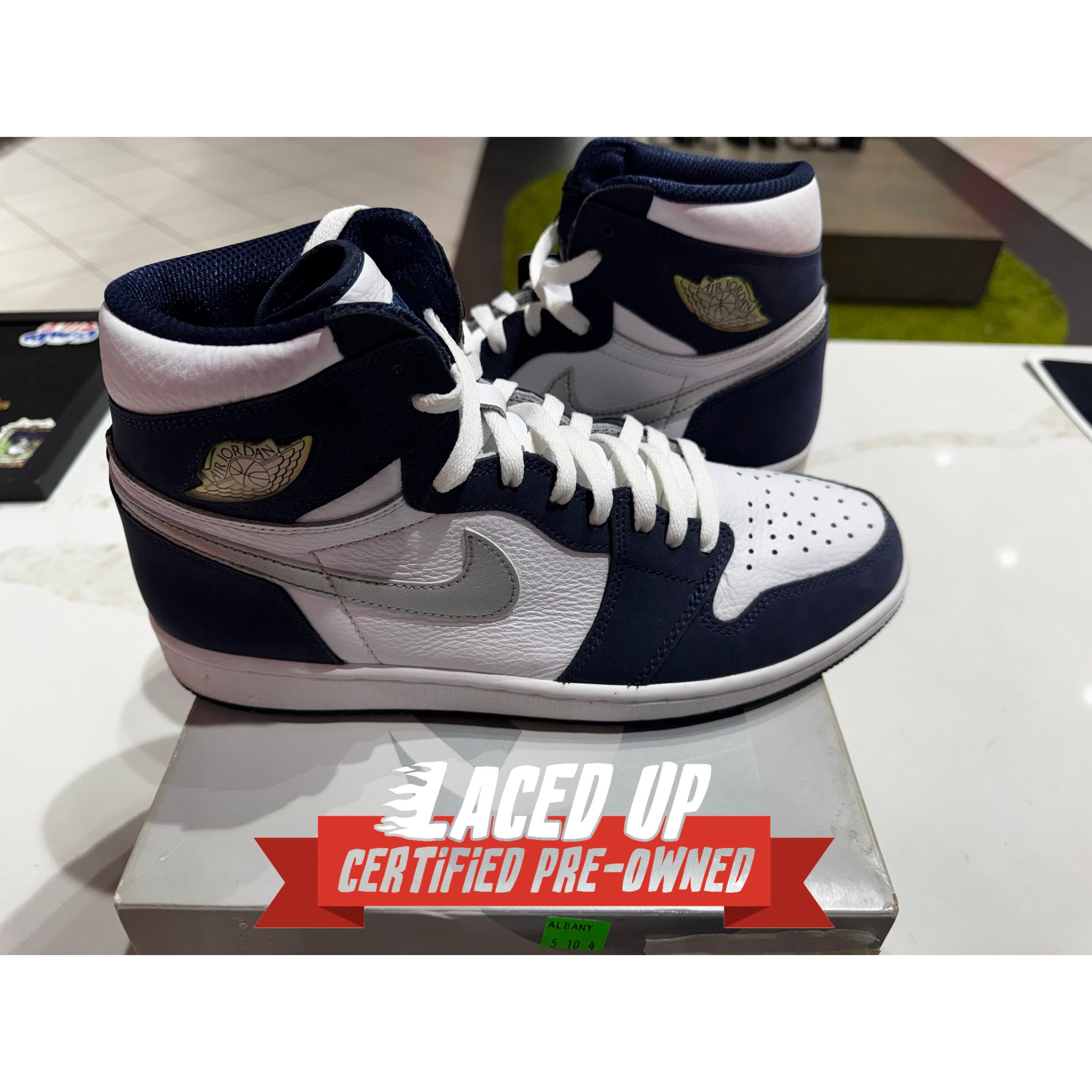 PRE OWNED Air Jordan Retro 1 High "Midnight Navy" (2020)