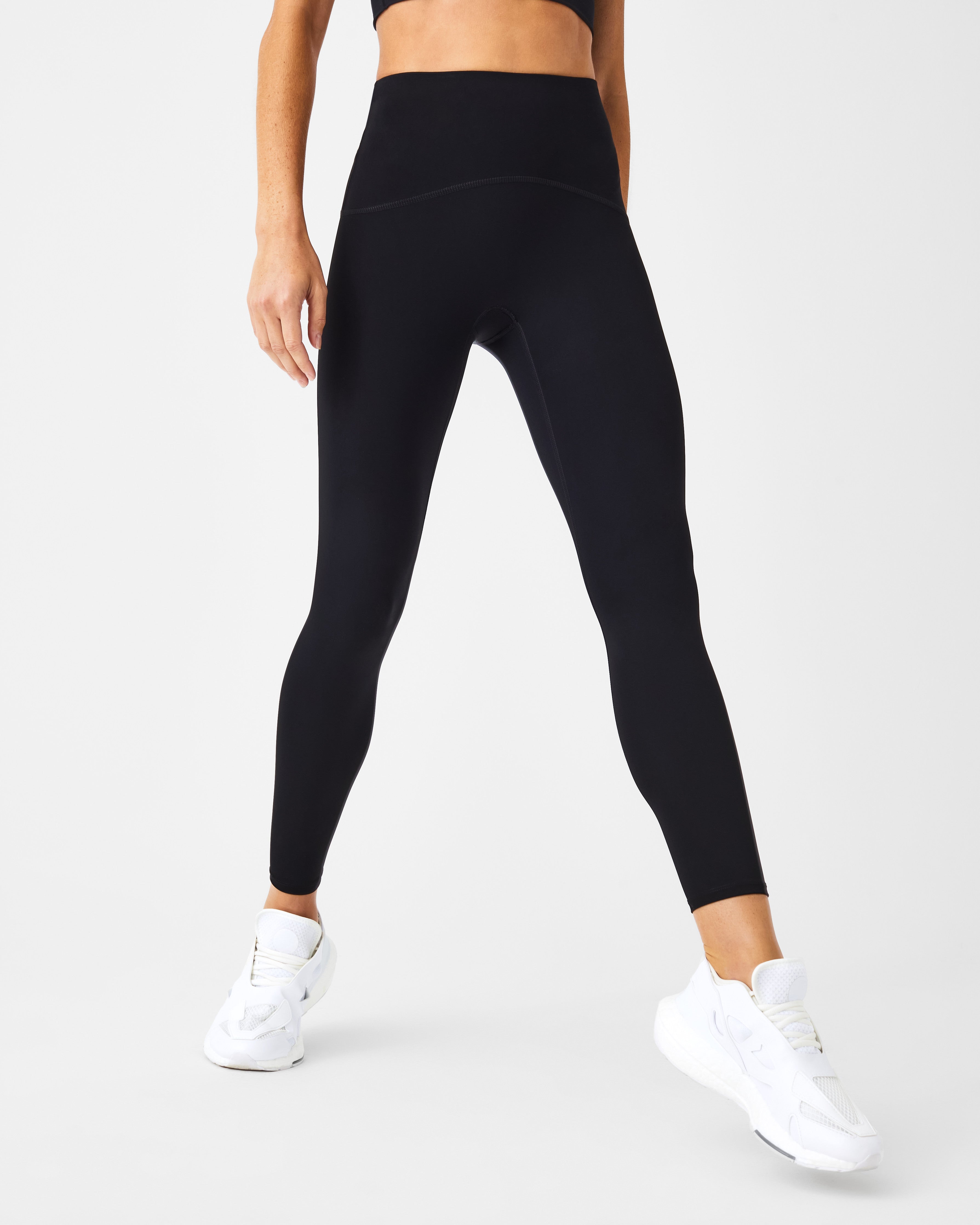 SPANXshape™ Booty Boost® 7/8 Leggings | Very Black