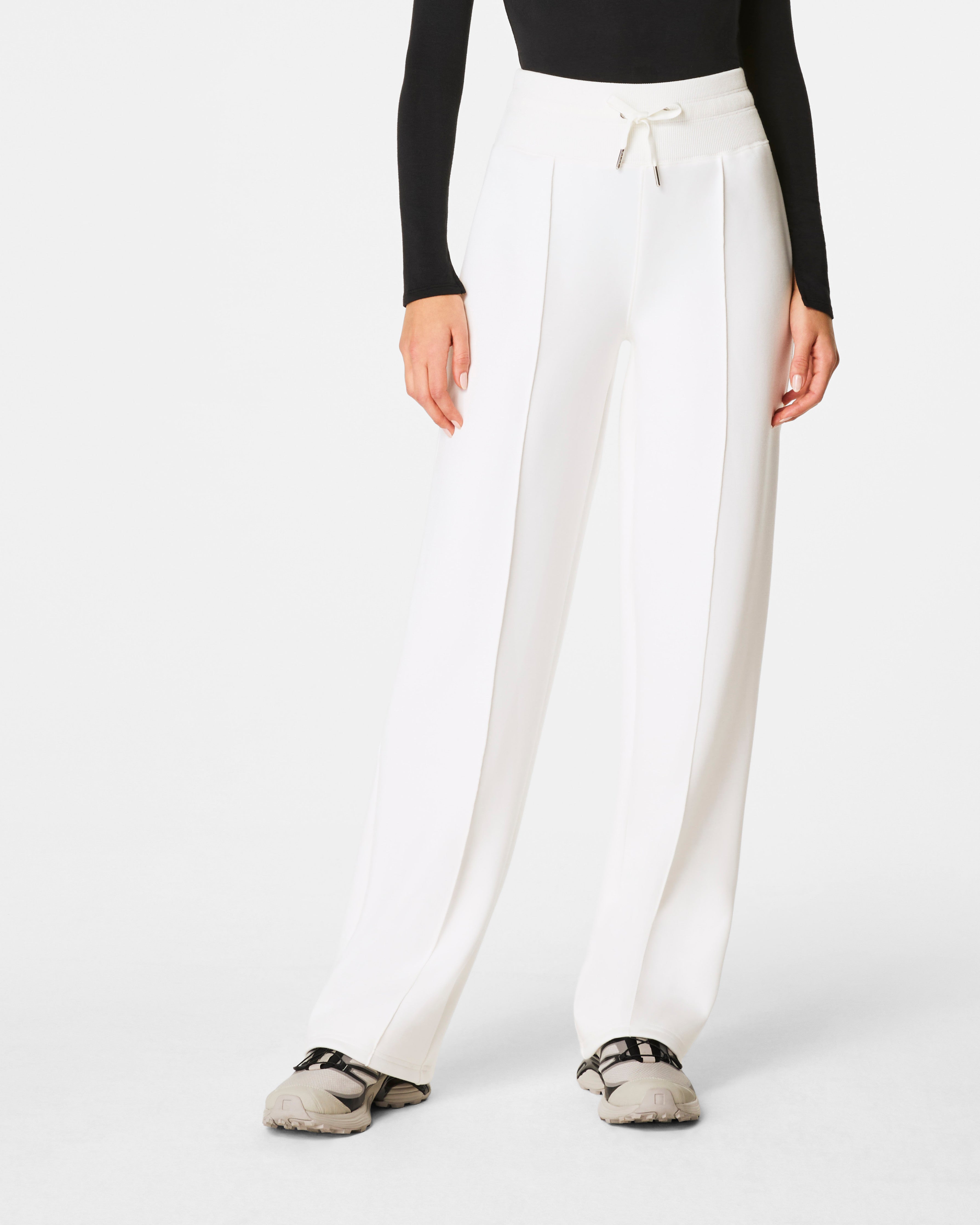 SPANX® AirEssentials Luxe Straight Leg Pant