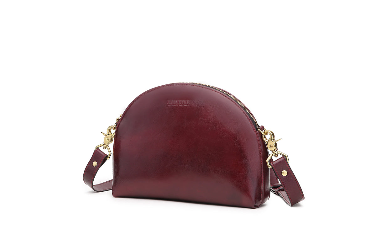 Hopper Crossbody Bag | Cherry Leather