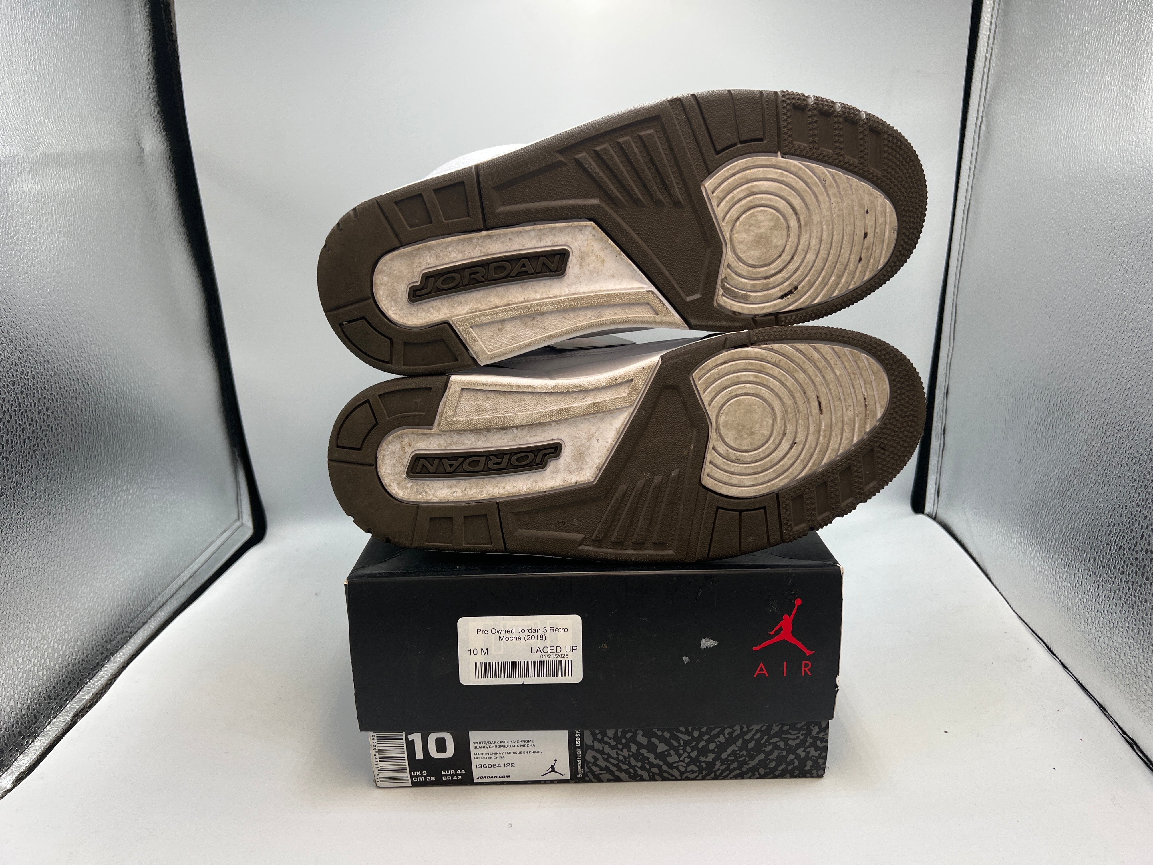 Pre Owned Jordan 3 Retro Mocha (2018)