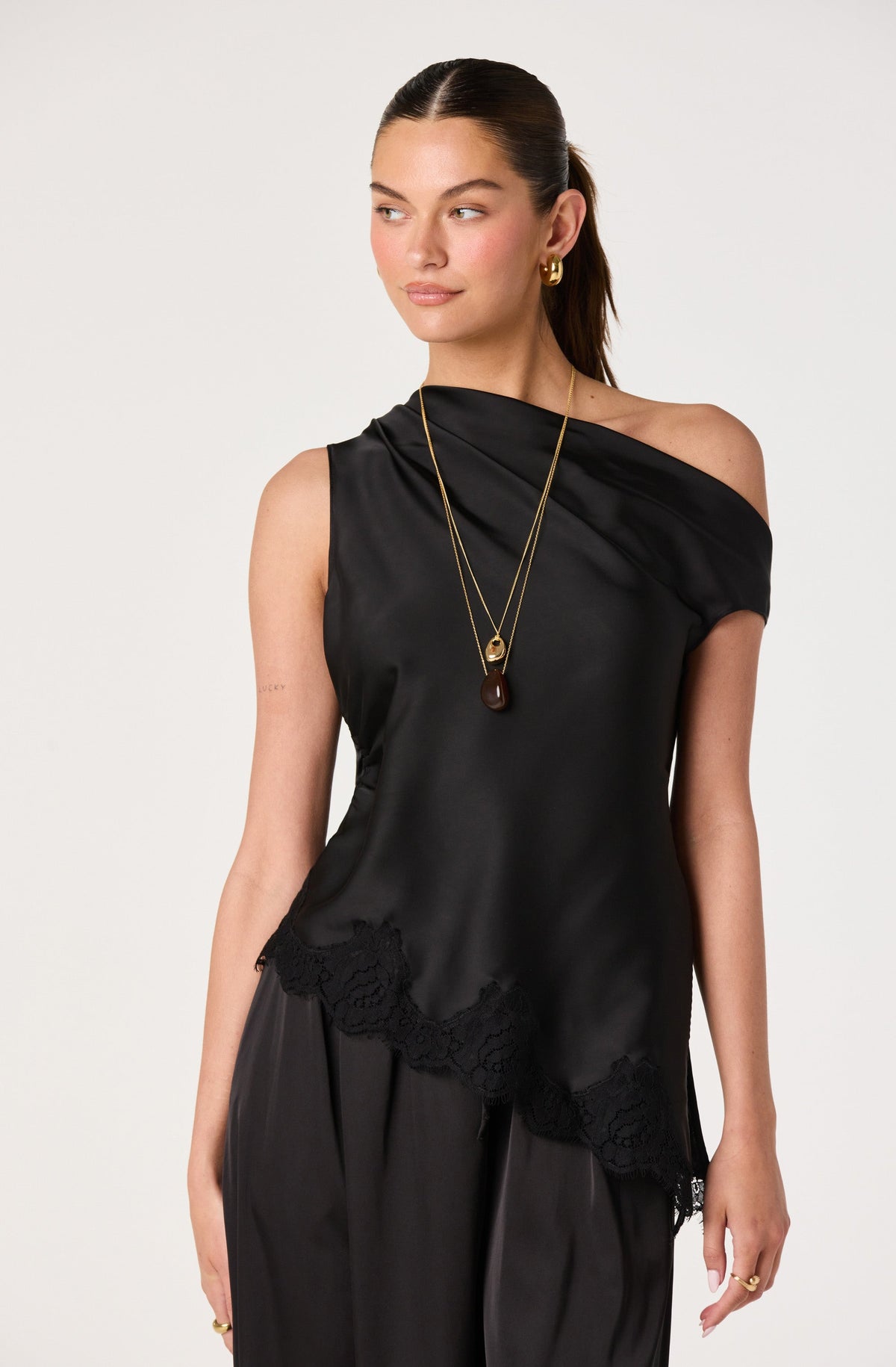Thelma Top in Black