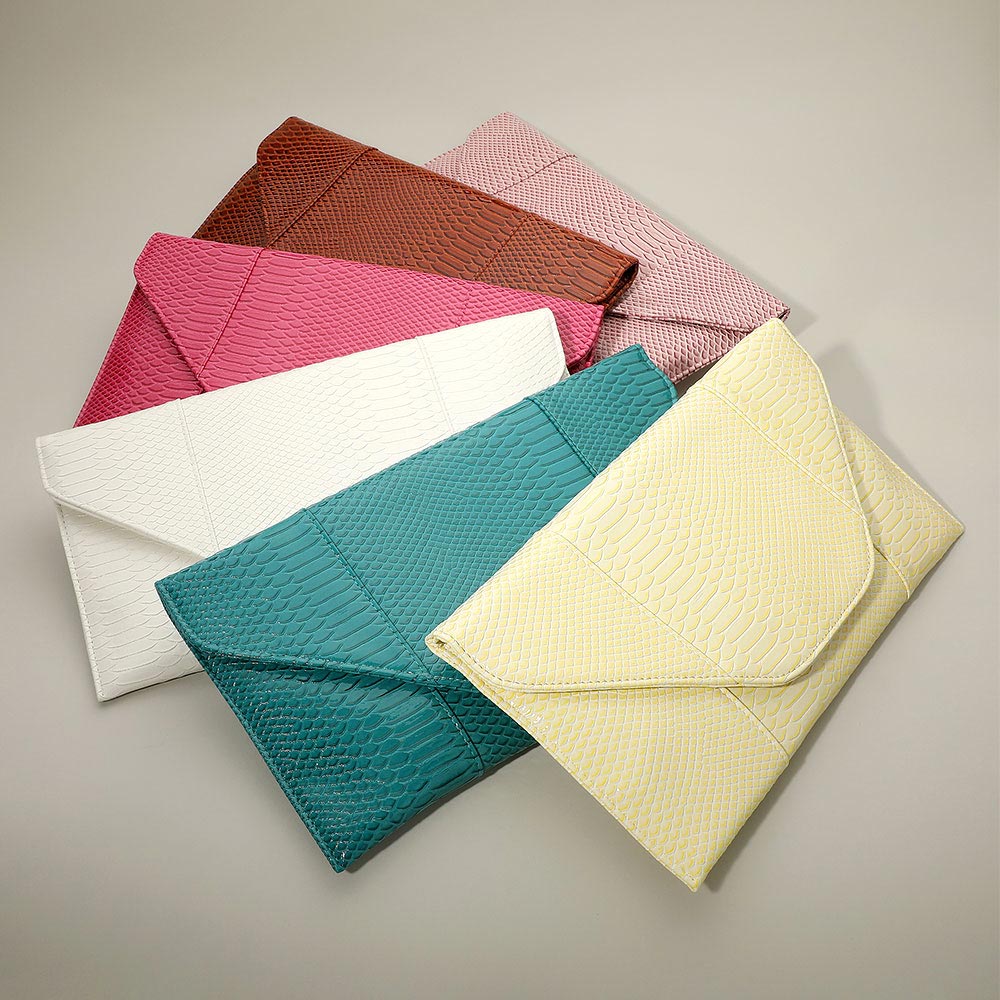 Snake Skin Patterned Envelope Clutch / Shoulder Bag