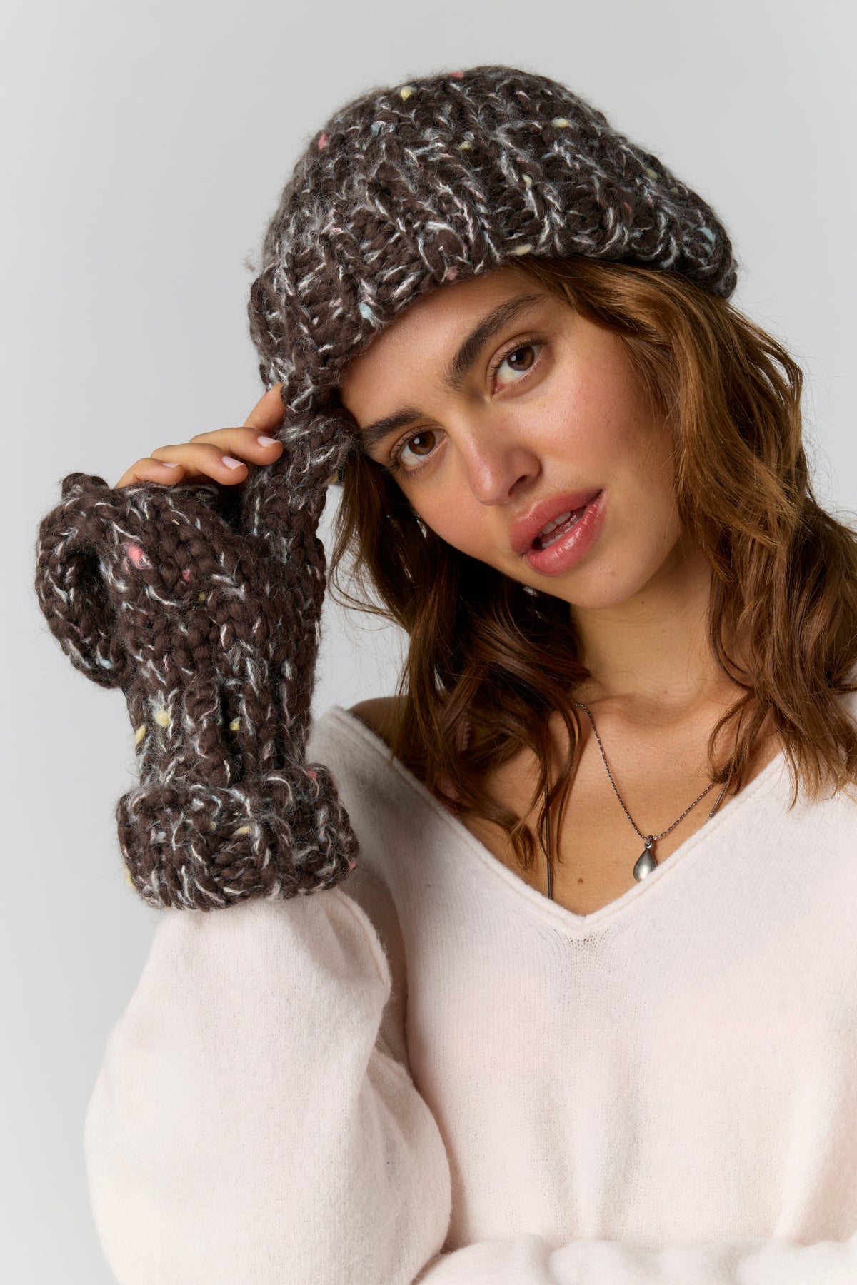 Free People Speckled Hat and Mitten Set in Chocolate
