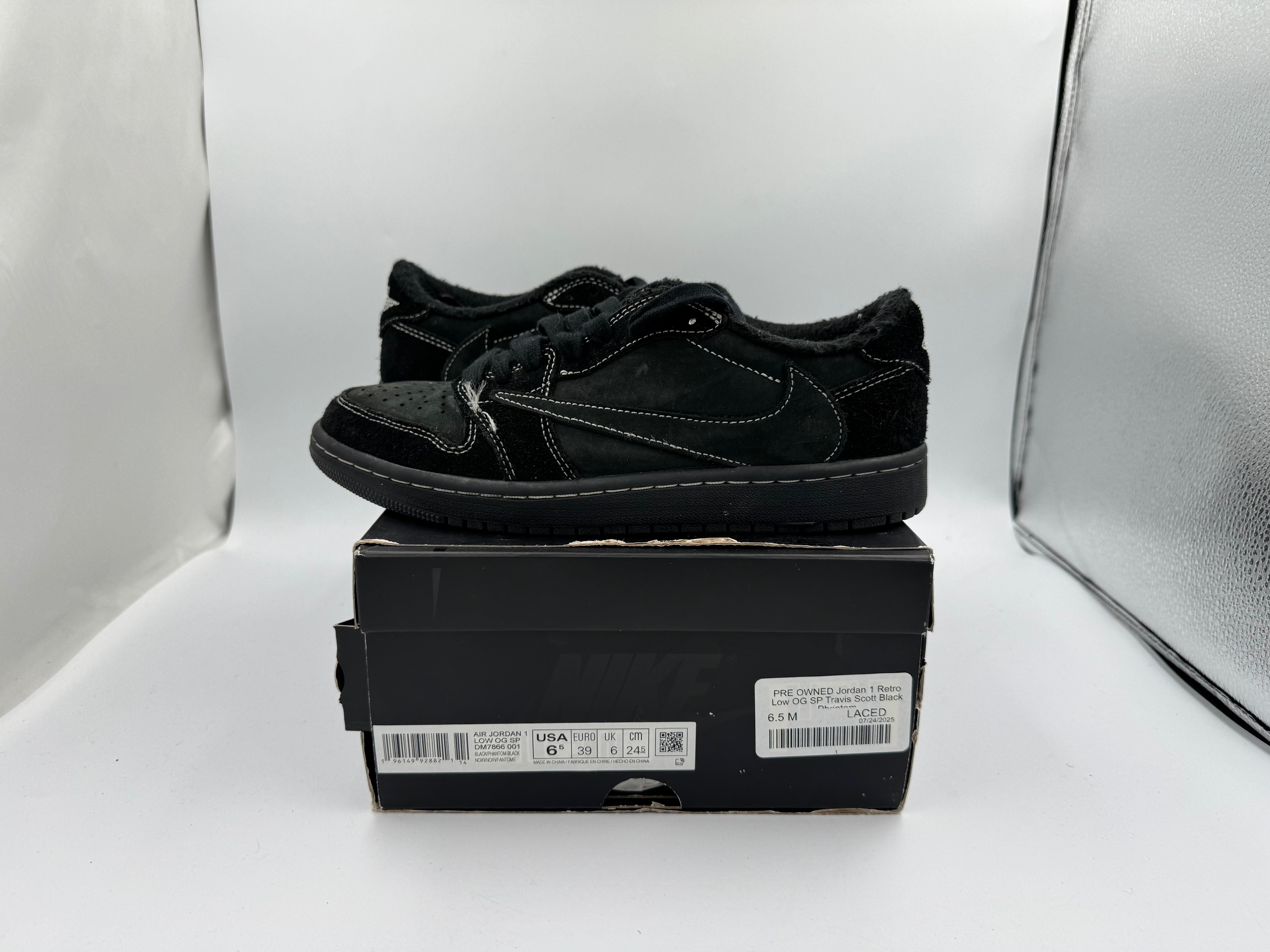 PRE OWNED Jordan 1 Retro Low OG SP Travis Scott Black Phantom