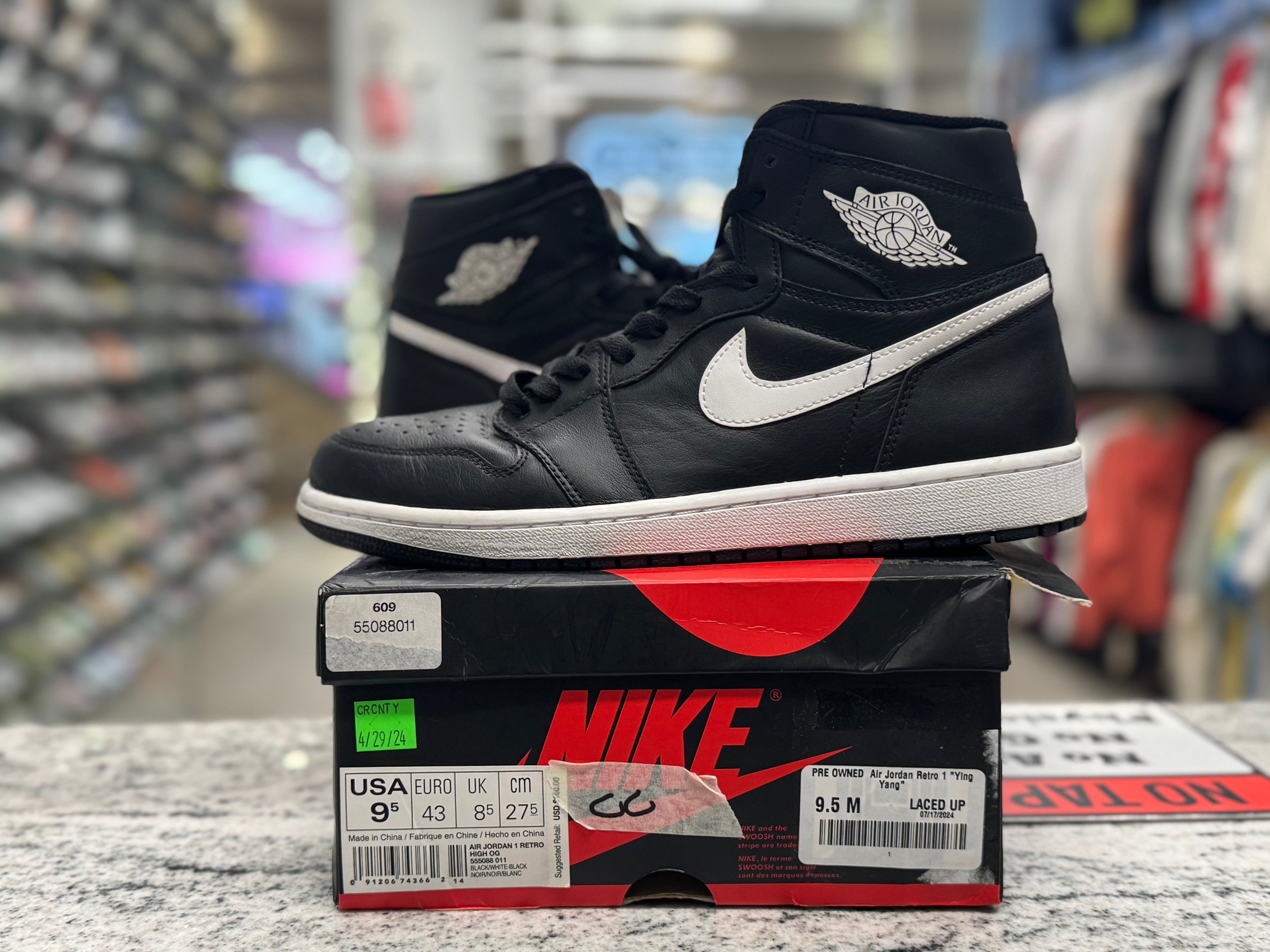 PRE OWNED Air Jordan Retro 1 "Ying Yang"