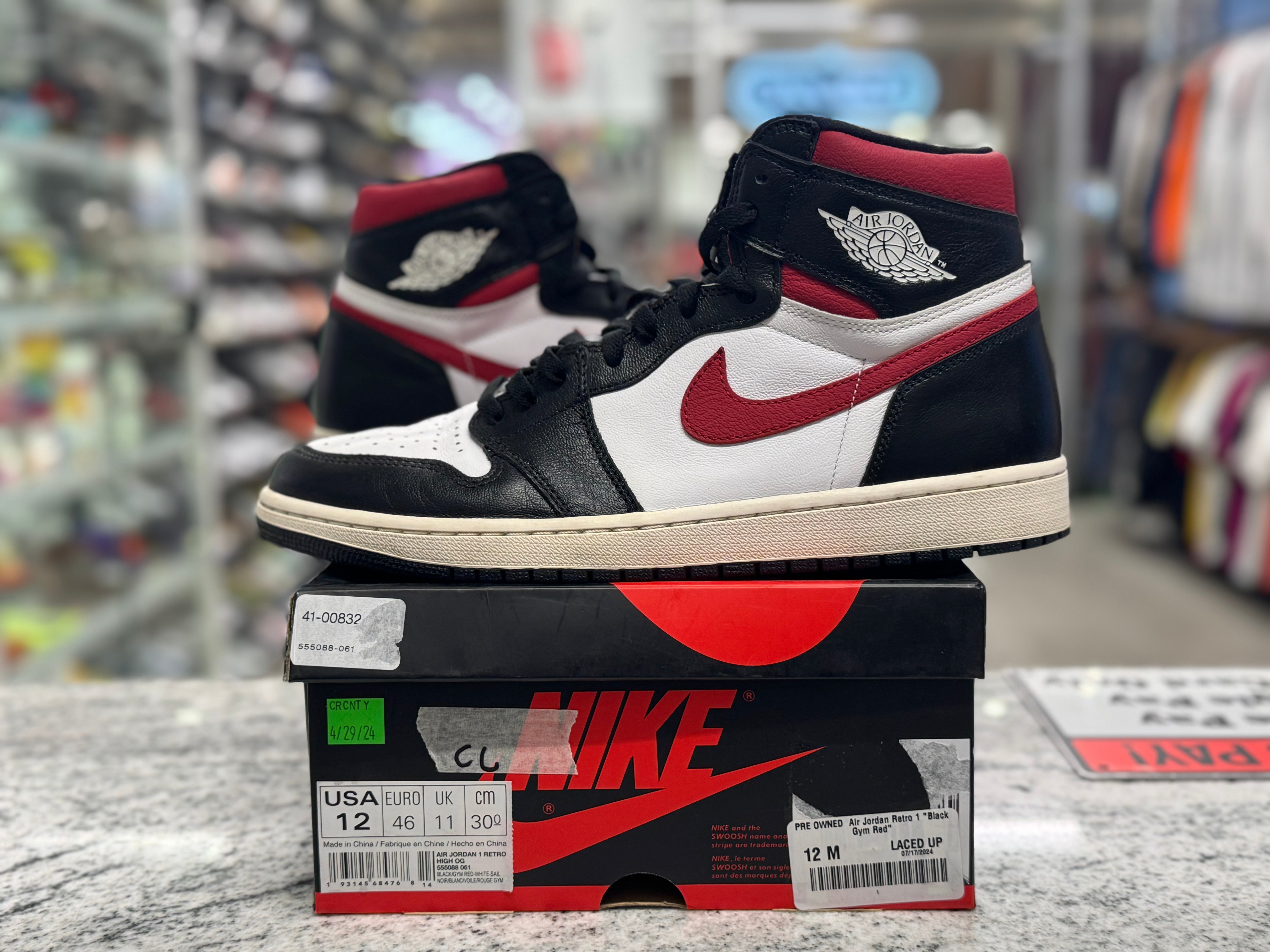 PRE OWNED Air Jordan Retro 1 "Black Gym Red"