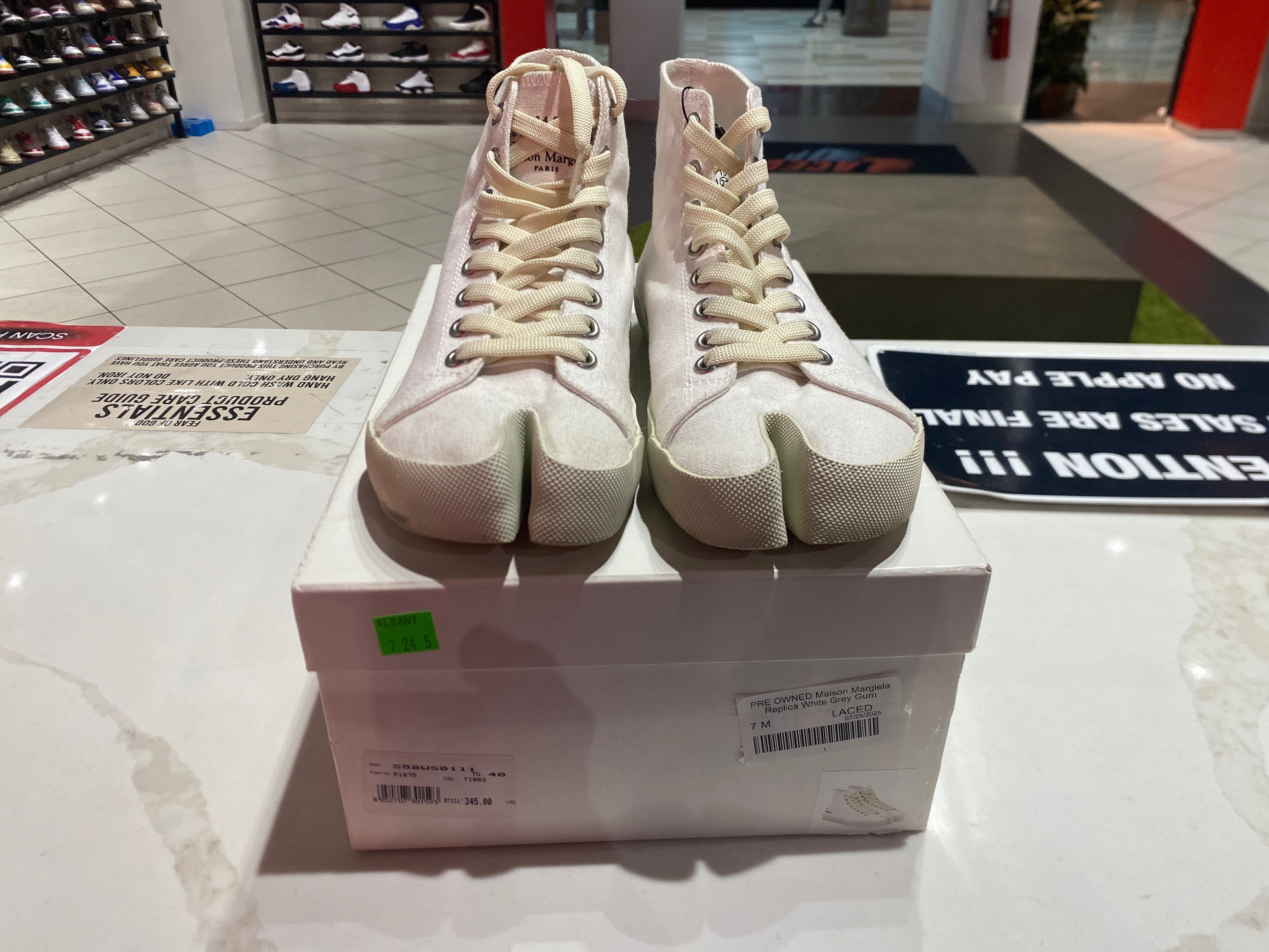 PRE OWNED Maison Margiela Replica White Grey Gum