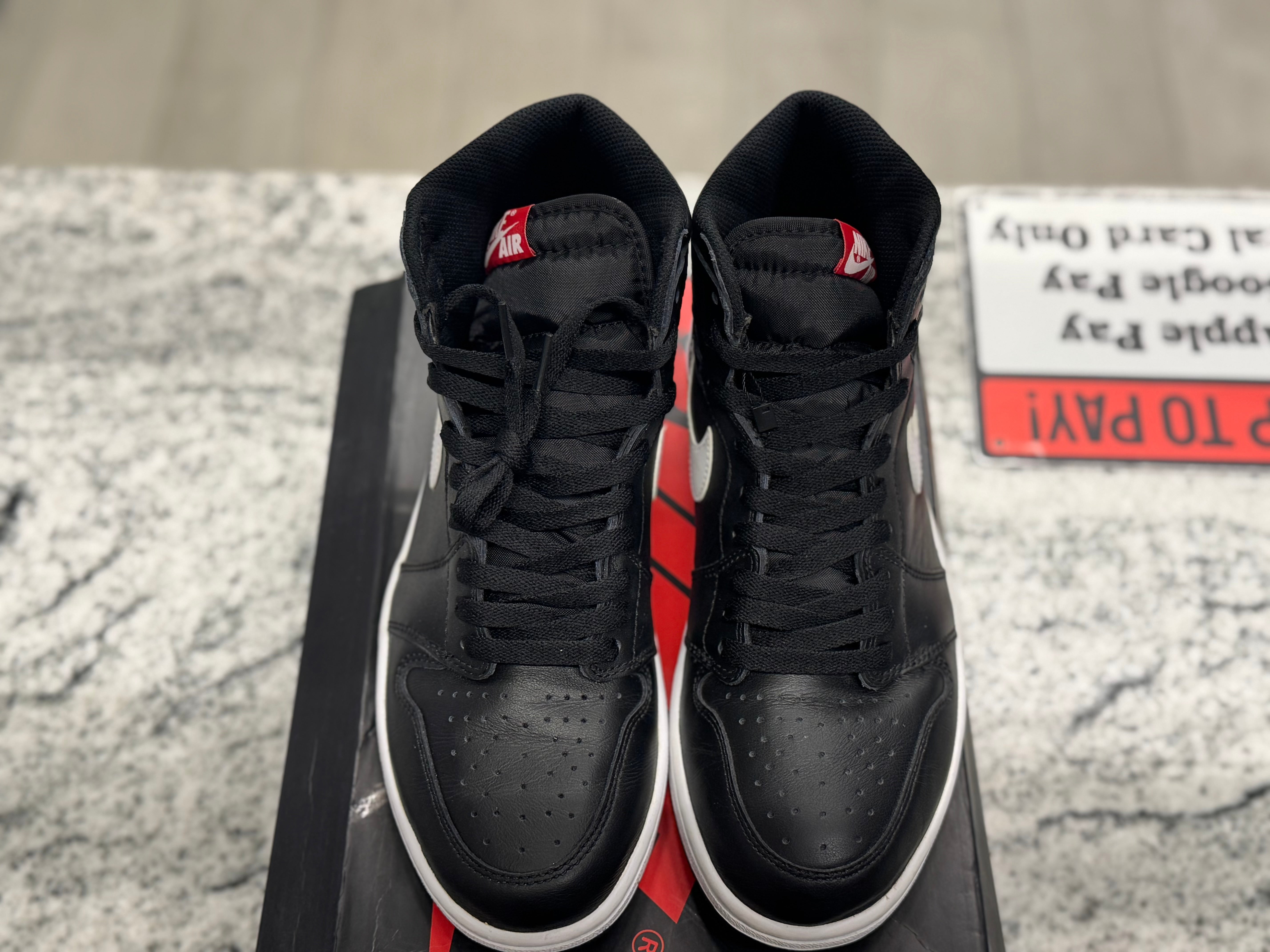 PRE OWNED Air Jordan Retro 1 "Ying Yang"