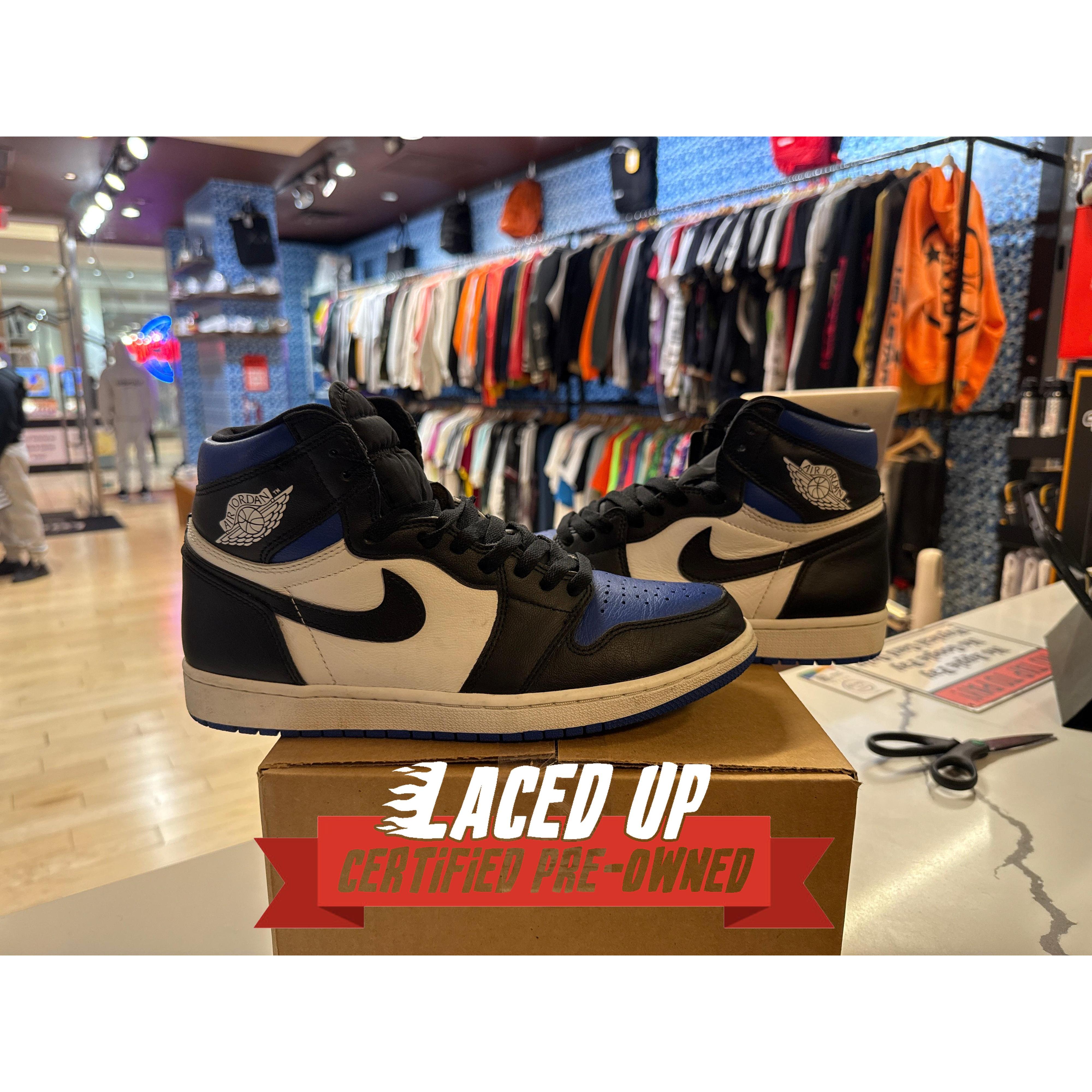 PRE OWNED Air Jordan Retro 1 High Royal Toe "9.5 M"
