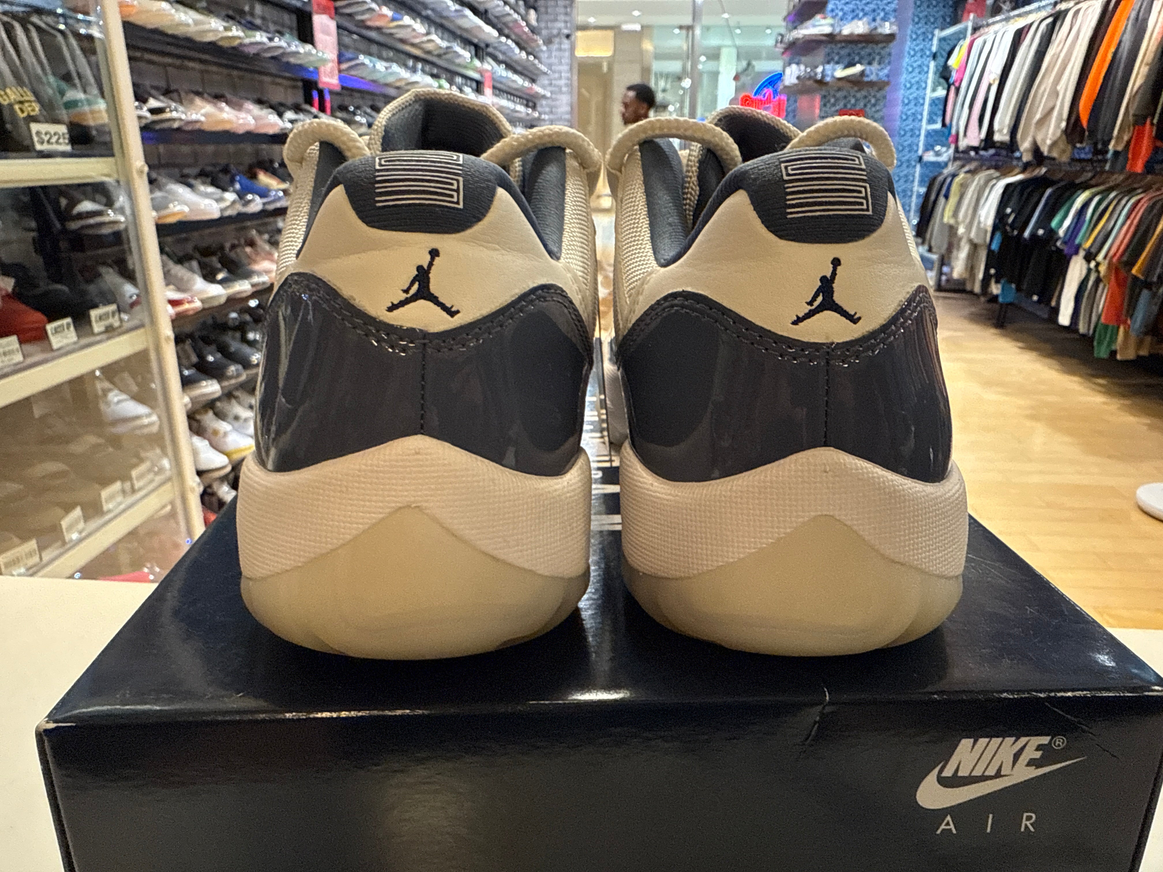 PRE OWNED Jordan 11 Retro Low Diffused Blue