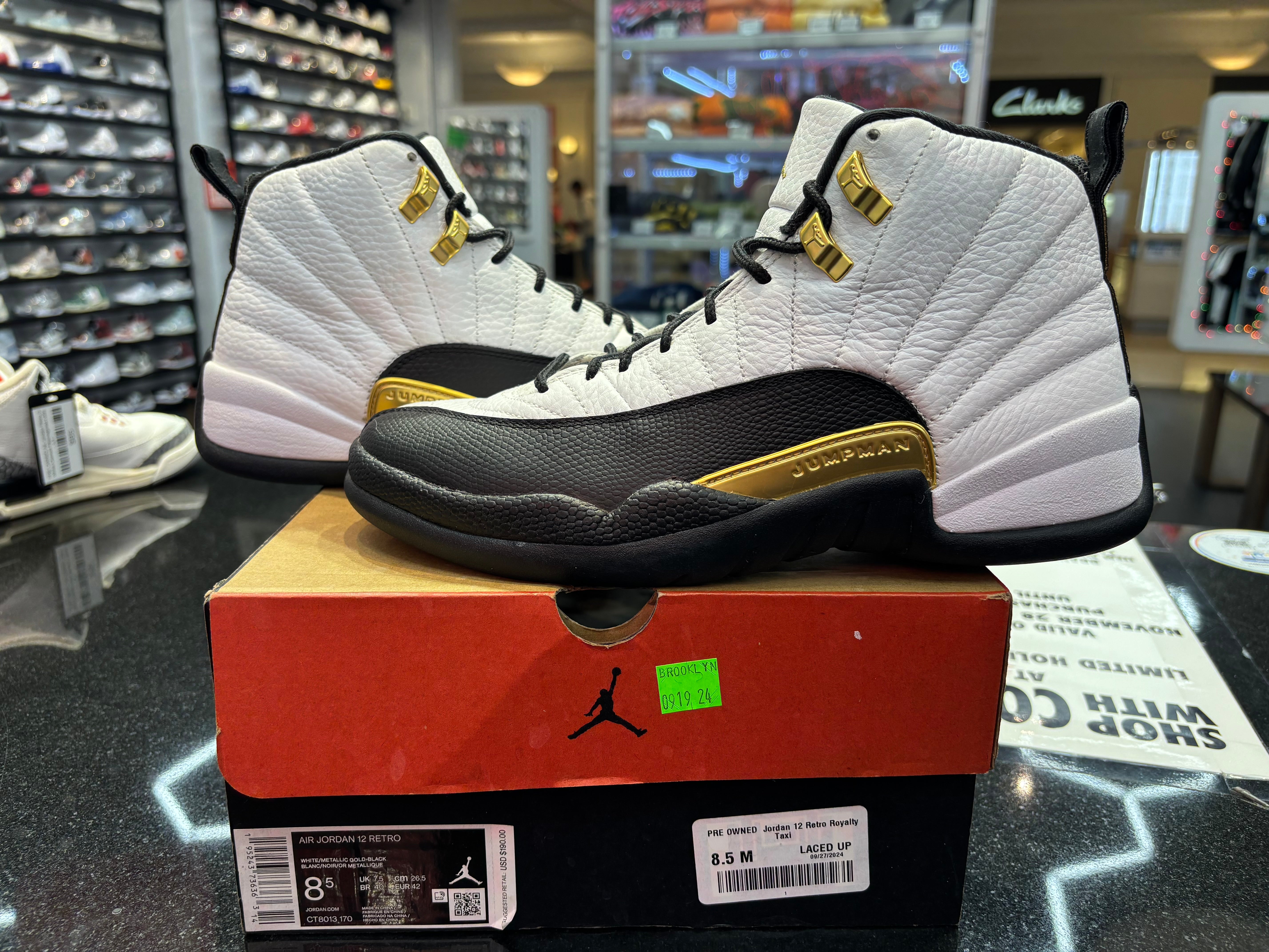 PRE OWNED Jordan 12 Retro Royalty Taxi