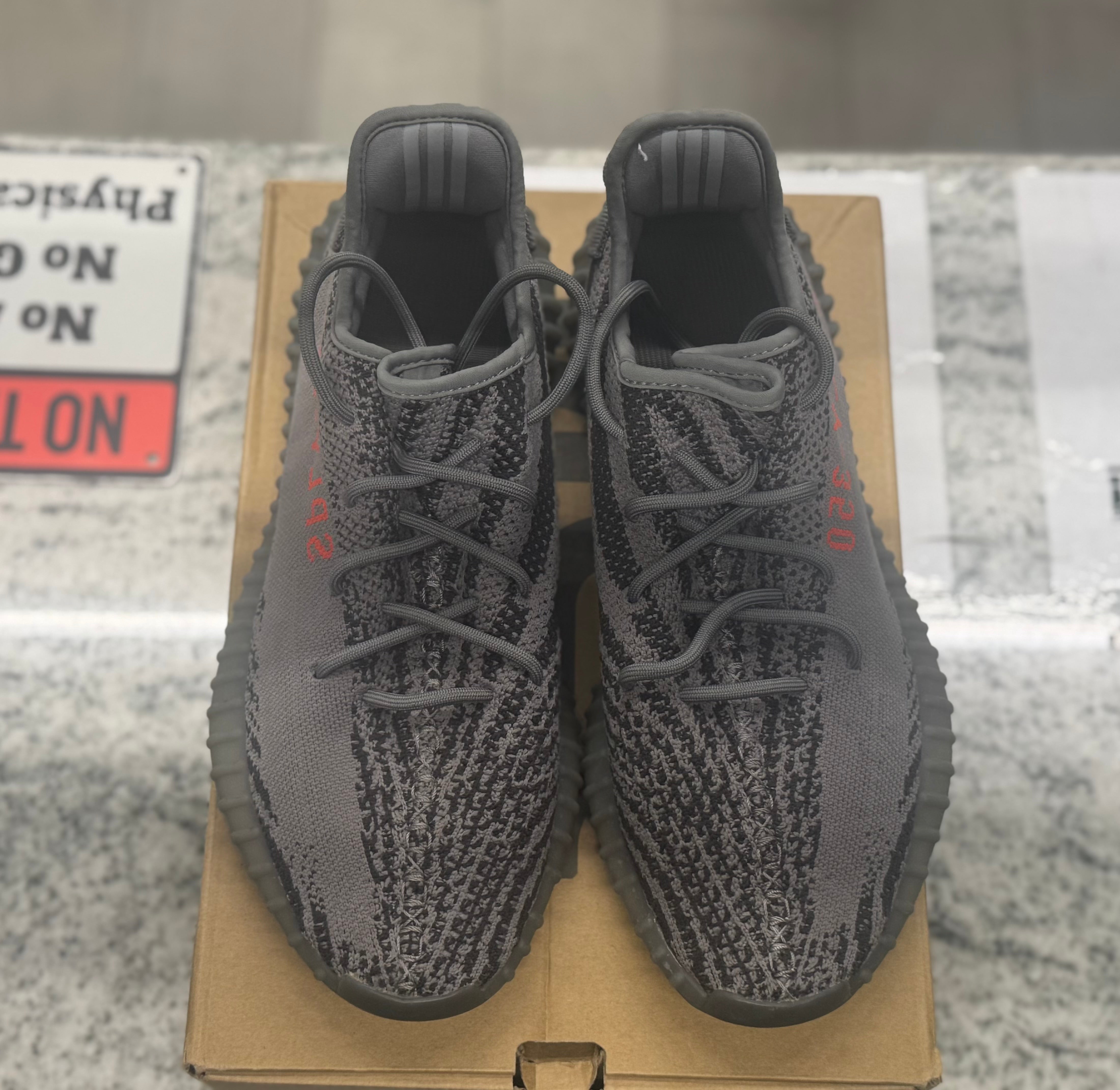 PRE OWNED Adidas Yeezy 350 "Beluga 2.0" V2