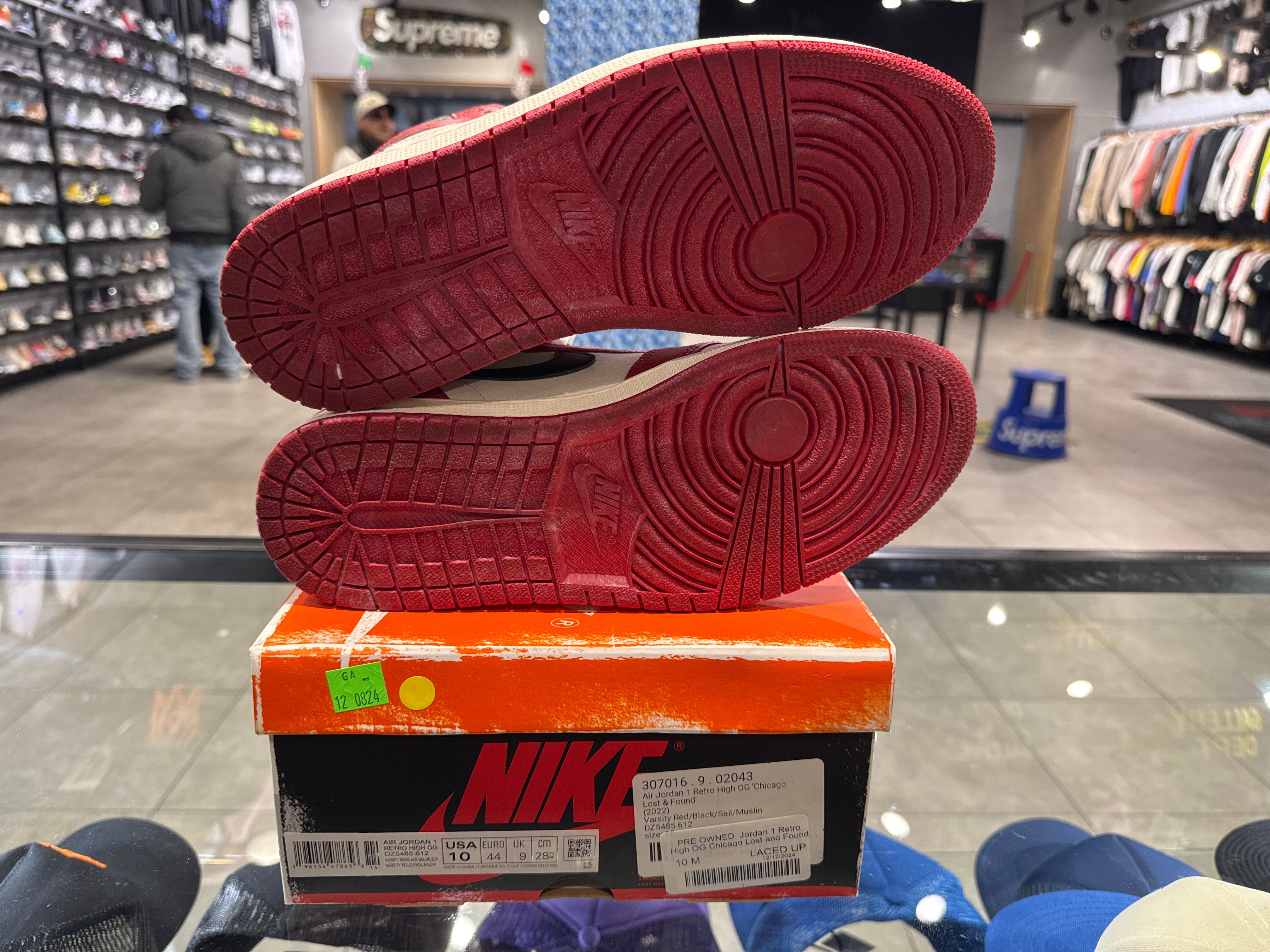 PRE OWNED Jordan 1 Retro High OG Chicago Lost and Found