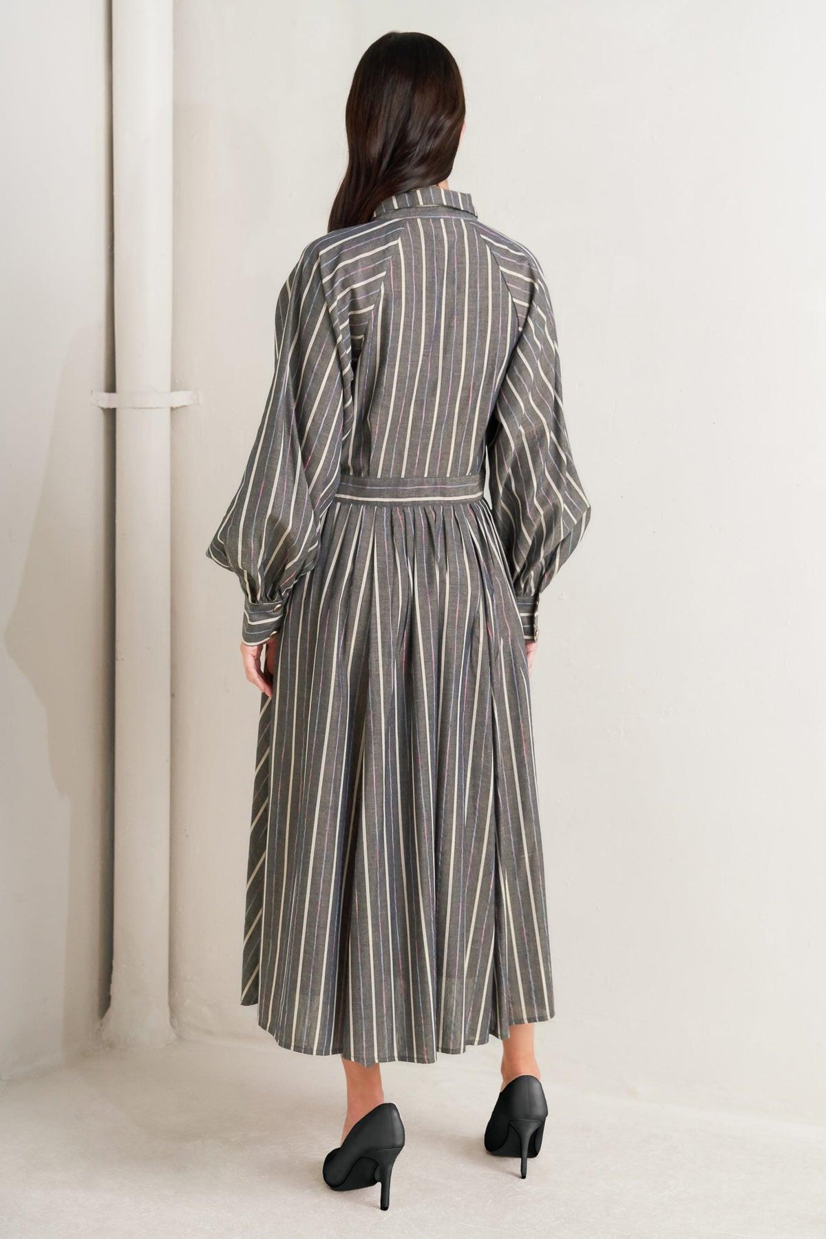 WHAT I FEEL WOVEN MIDI DRESS