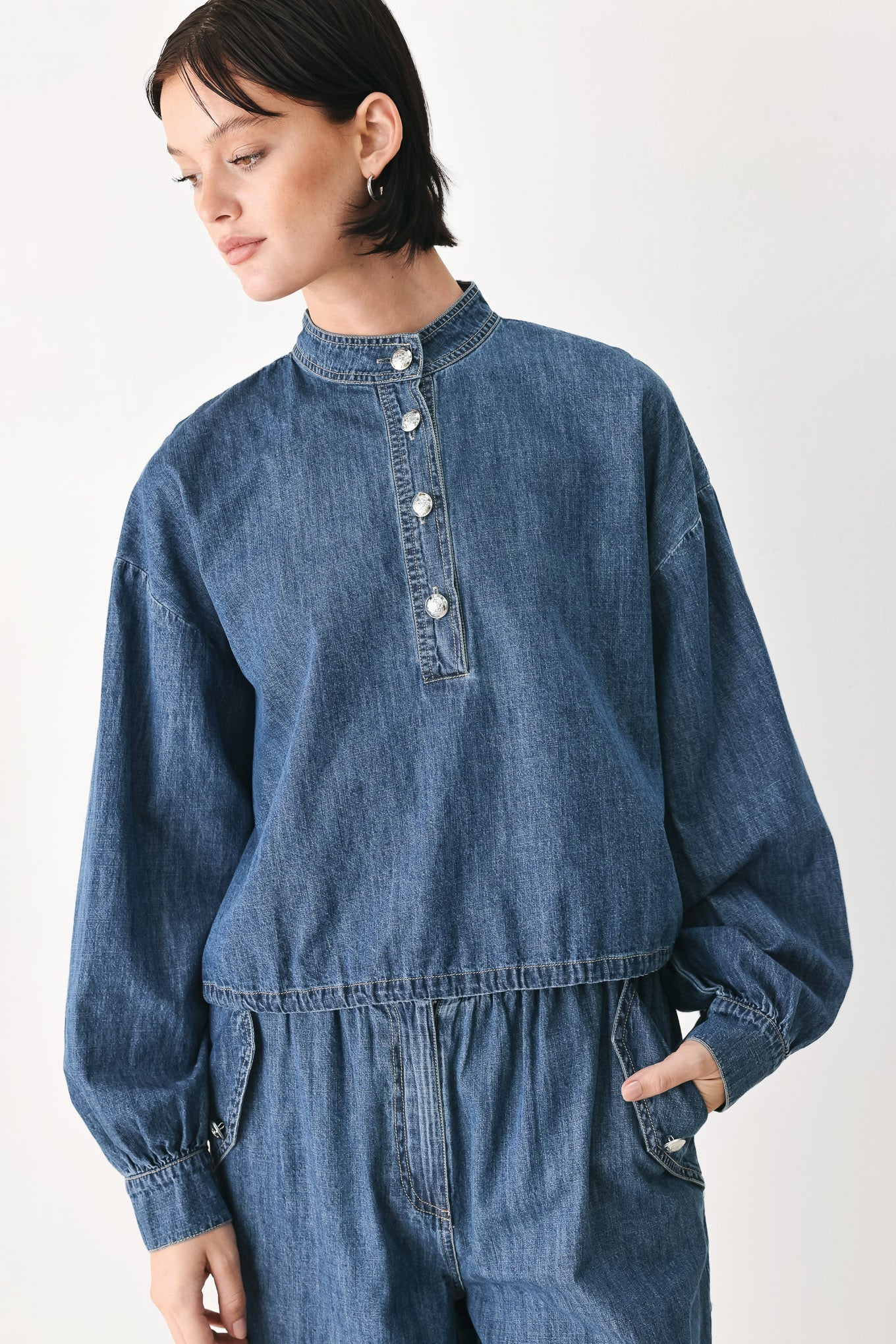 INDIGO COMFORT LINE DENIM TOP