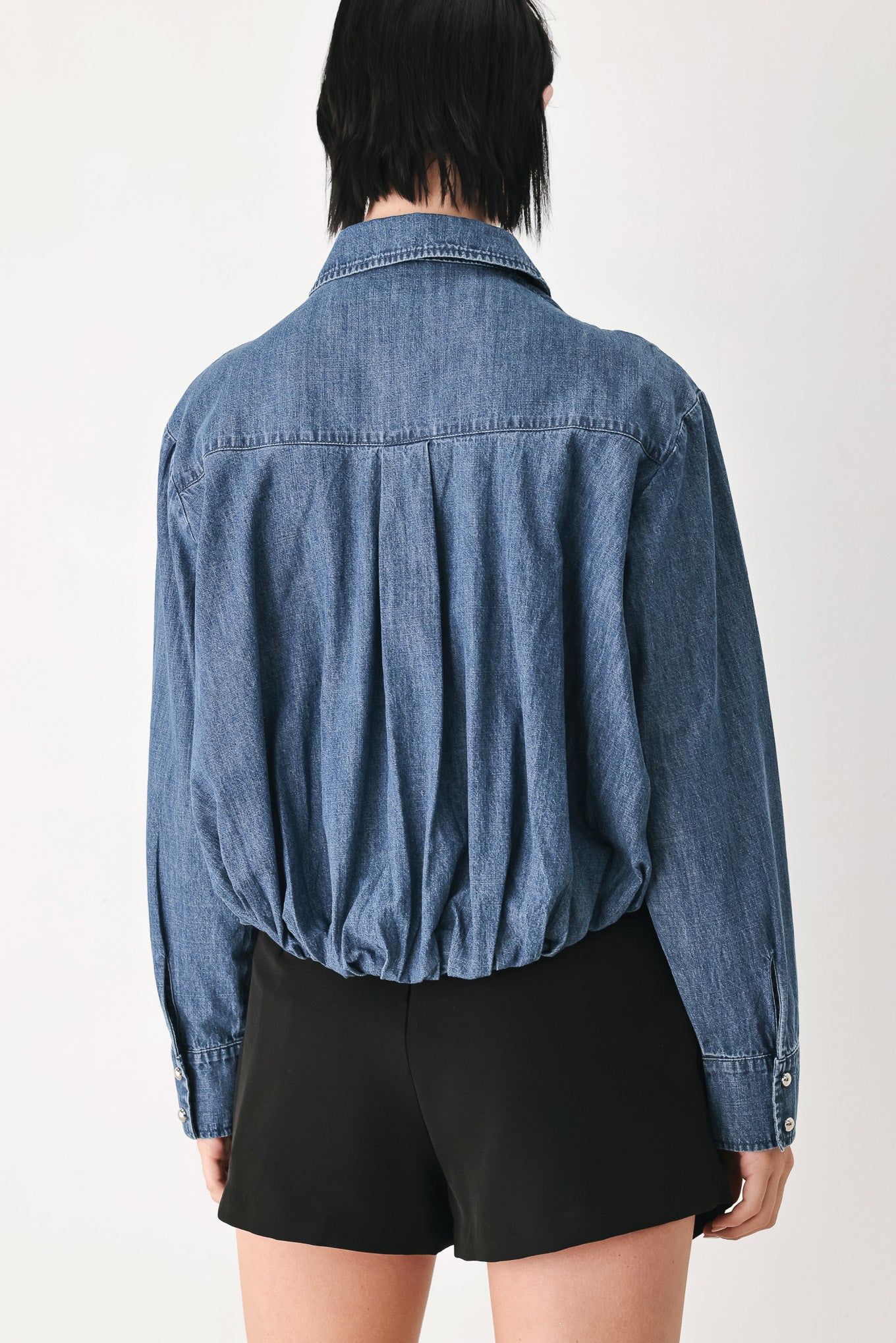 CASUAL ENCOUNTER INDIGO RUCHED DENIM BUTTON-DOWN TOP
