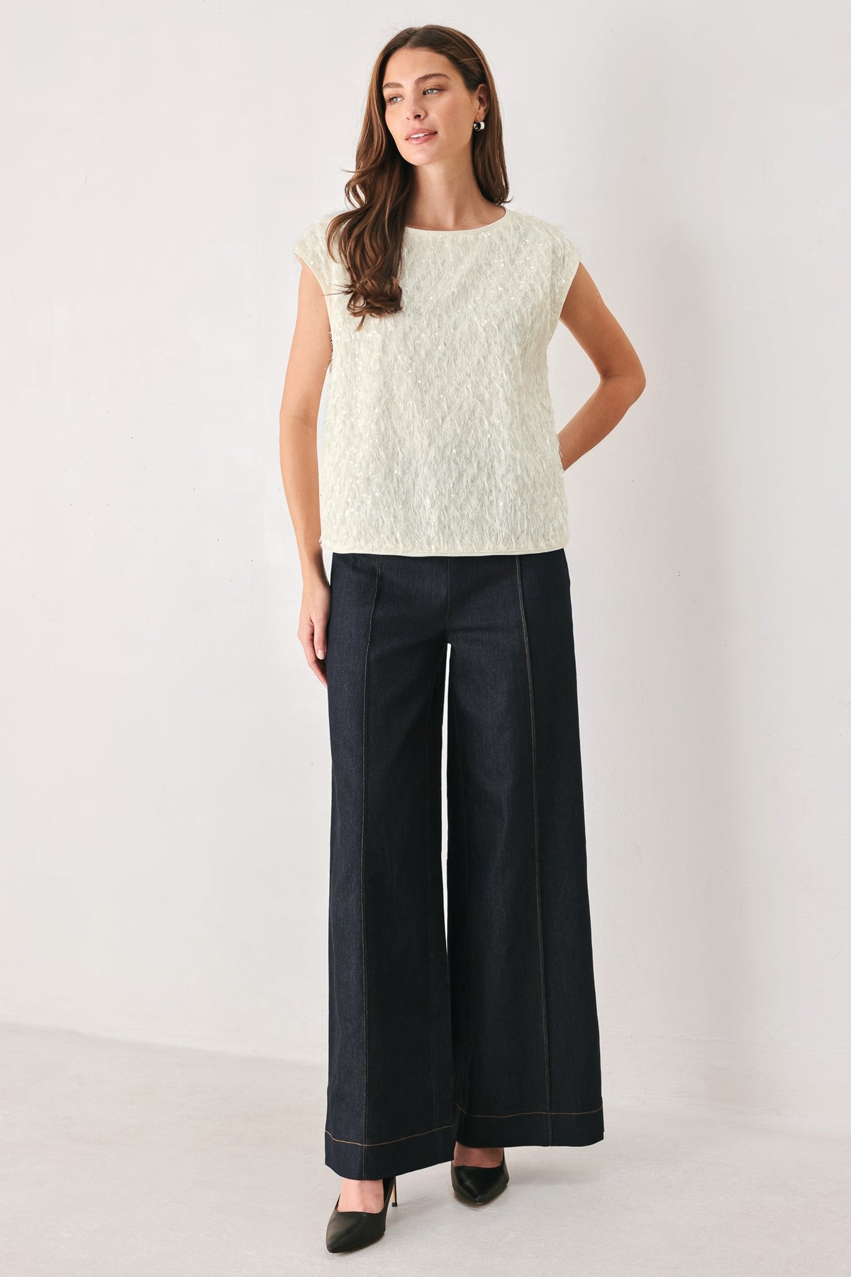 IVORY FRINGE OFF WHITE SEQUIN SLEEVELESS TOP