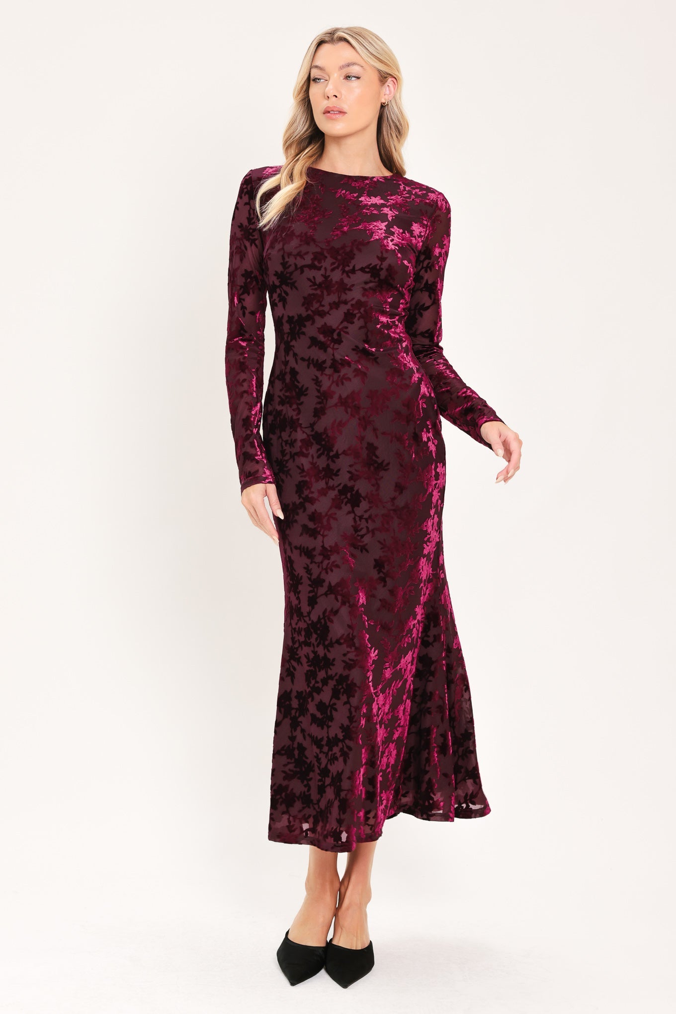 CABERNET FLORAL MUSE VELVET MIDI DRESS