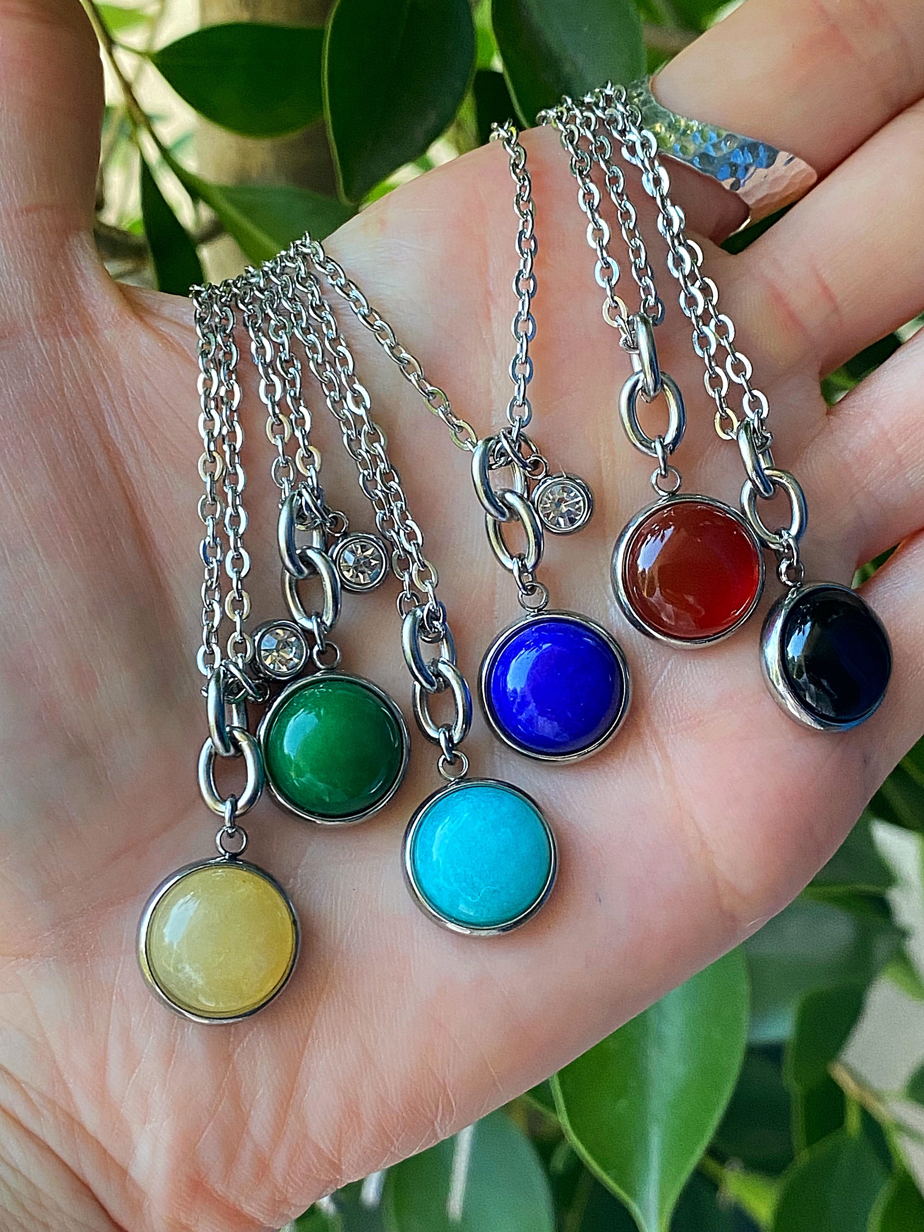 STONE CHARM NECKLACE