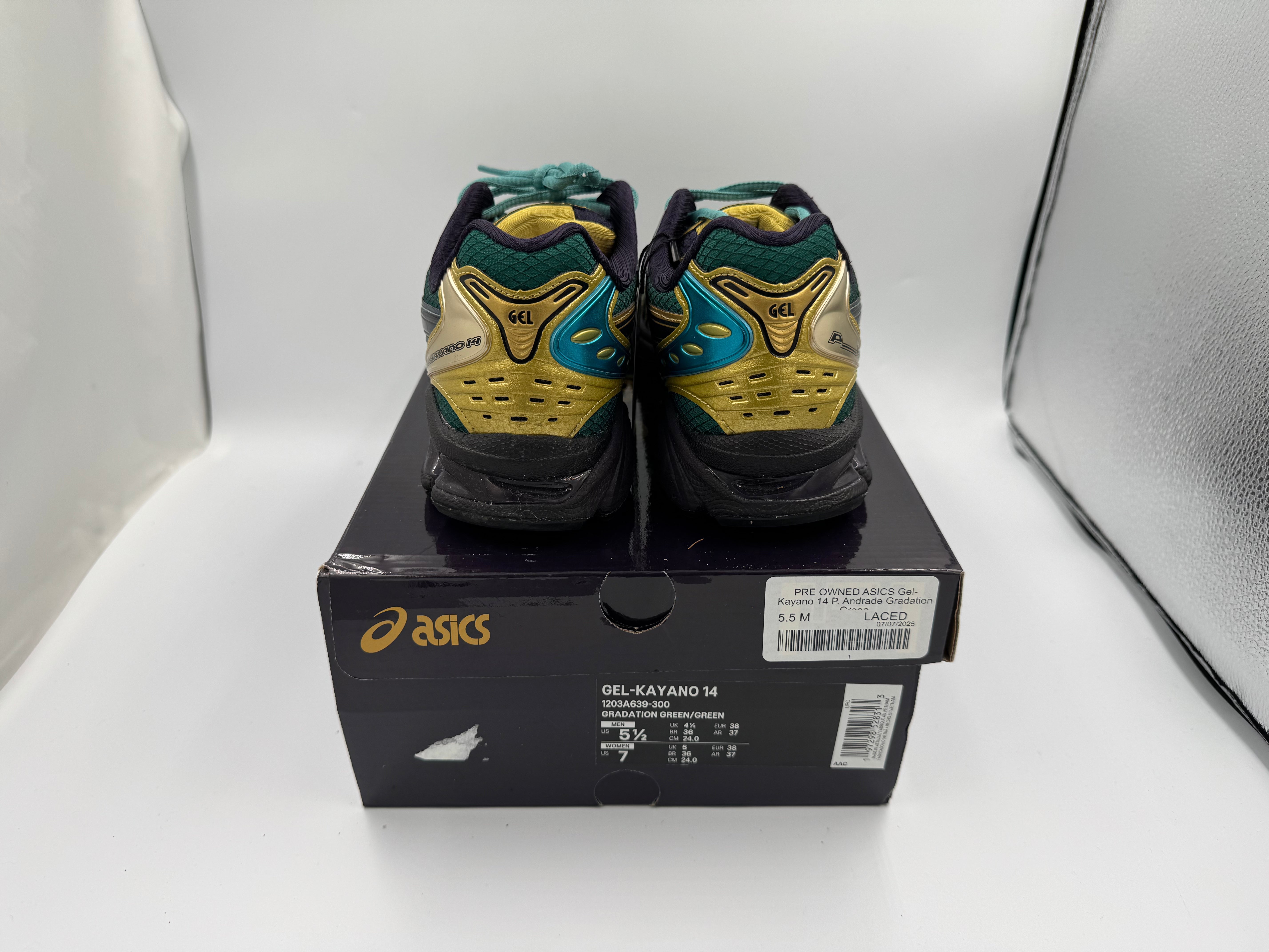 PRE OWNED ASICS Gel-Kayano 14 P. Andrade Gradation Green