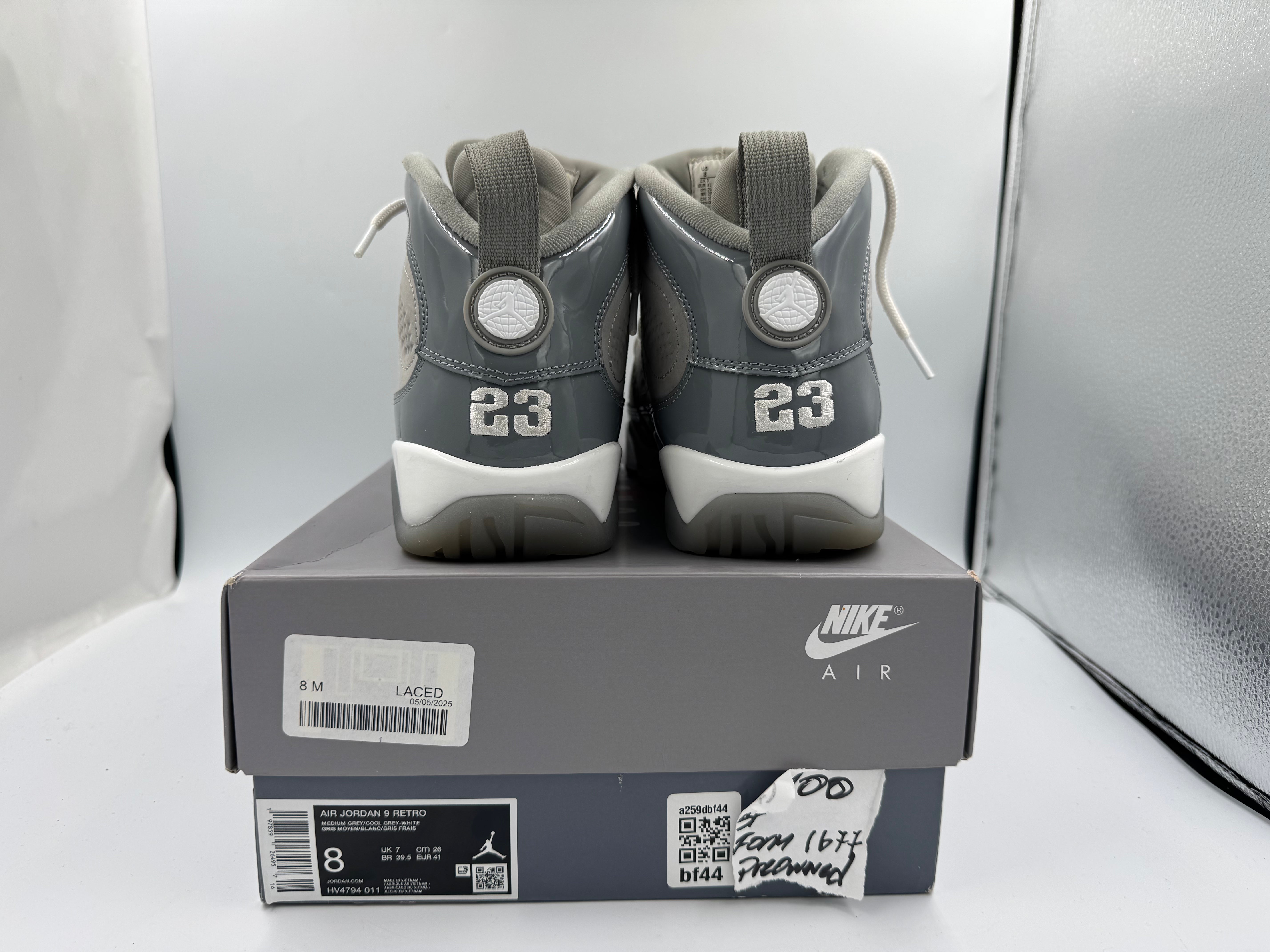 PRE OWNED Jordan 9 Retro Cool Grey (2025)