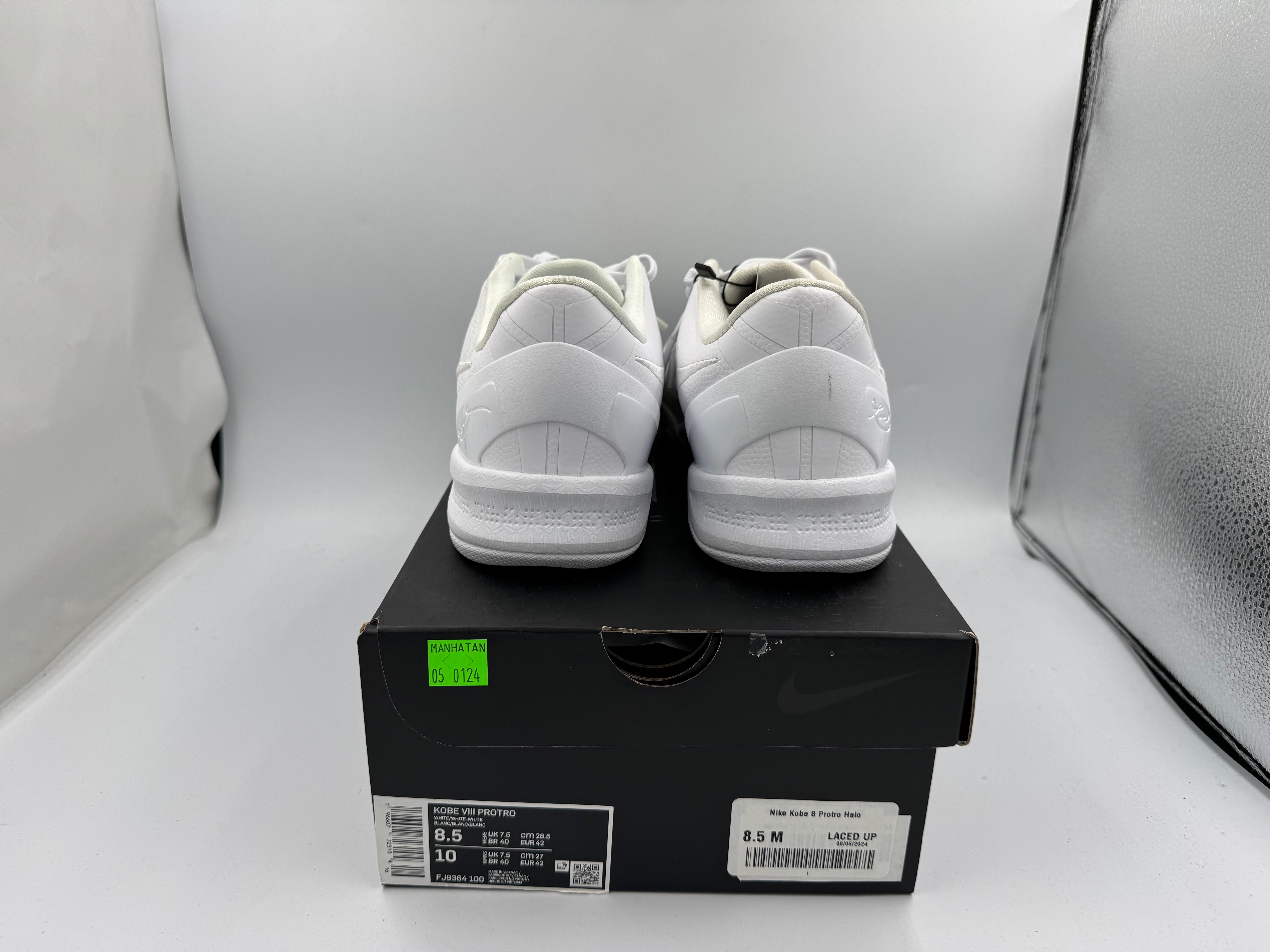 PRE OWNED Nike Kobe 8 Protro Halo Conditional