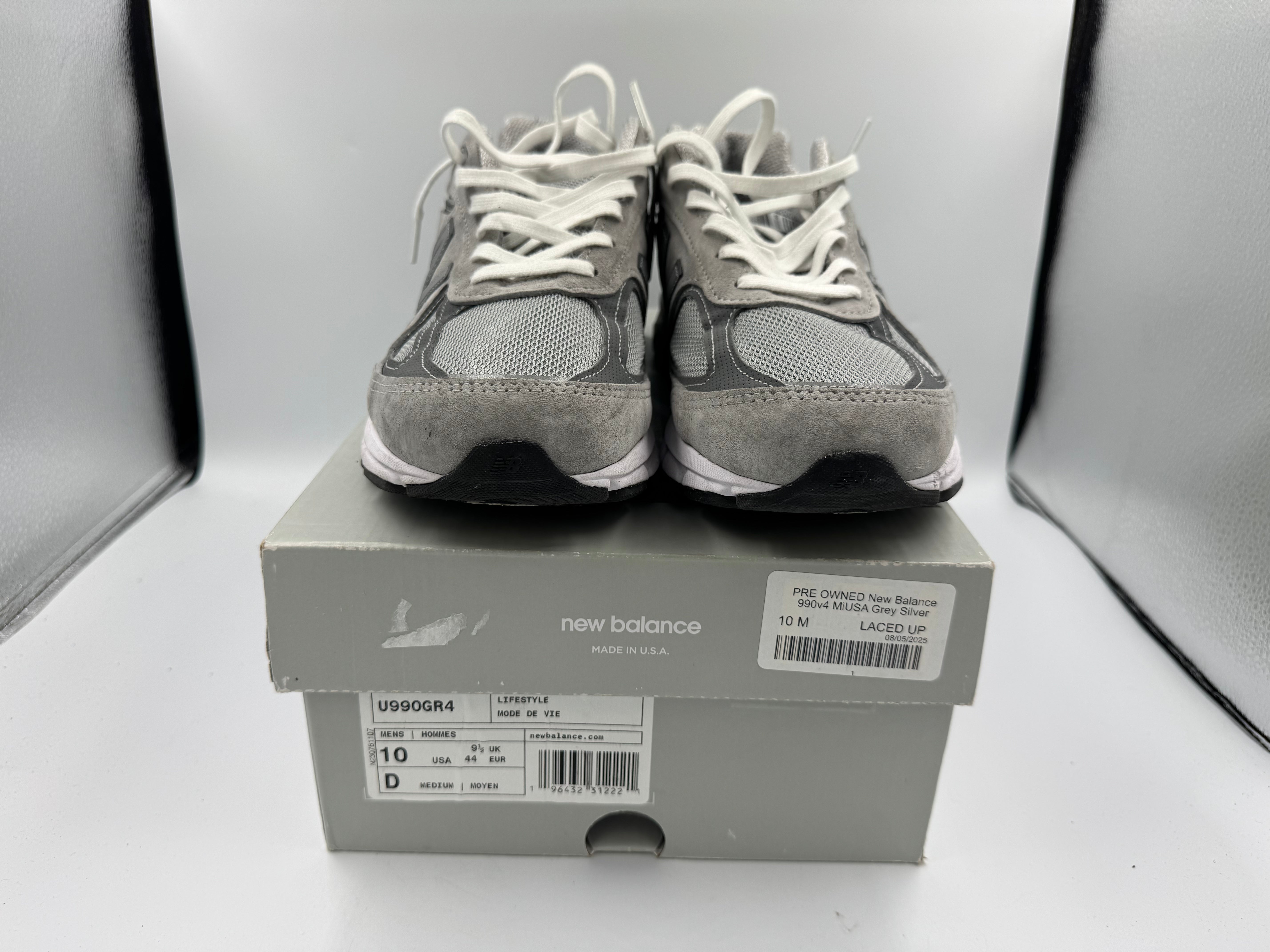 PRE OWNED New Balance 990v4 MiUSA Grey Silver