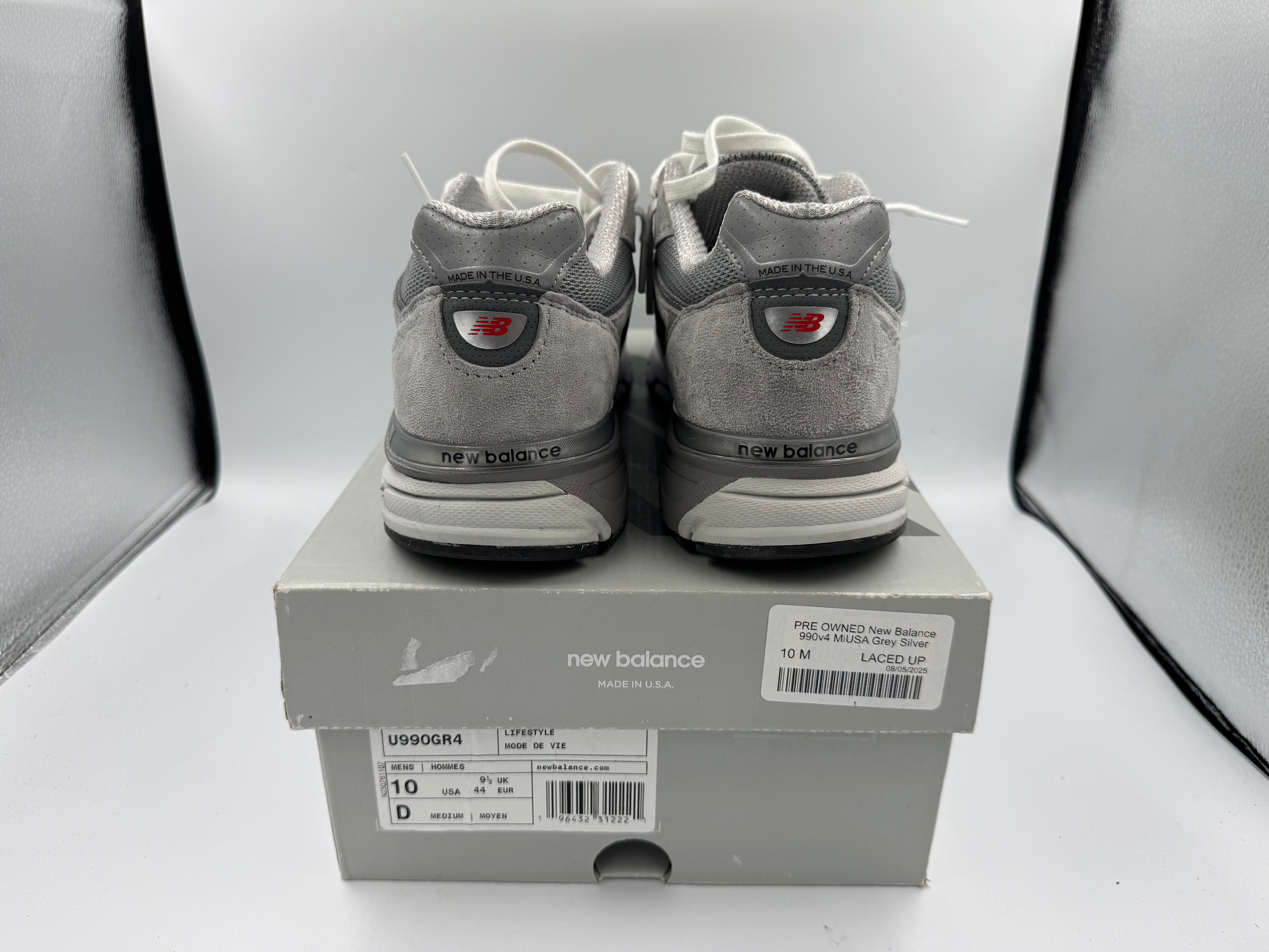 PRE OWNED New Balance 990v4 MiUSA Grey Silver