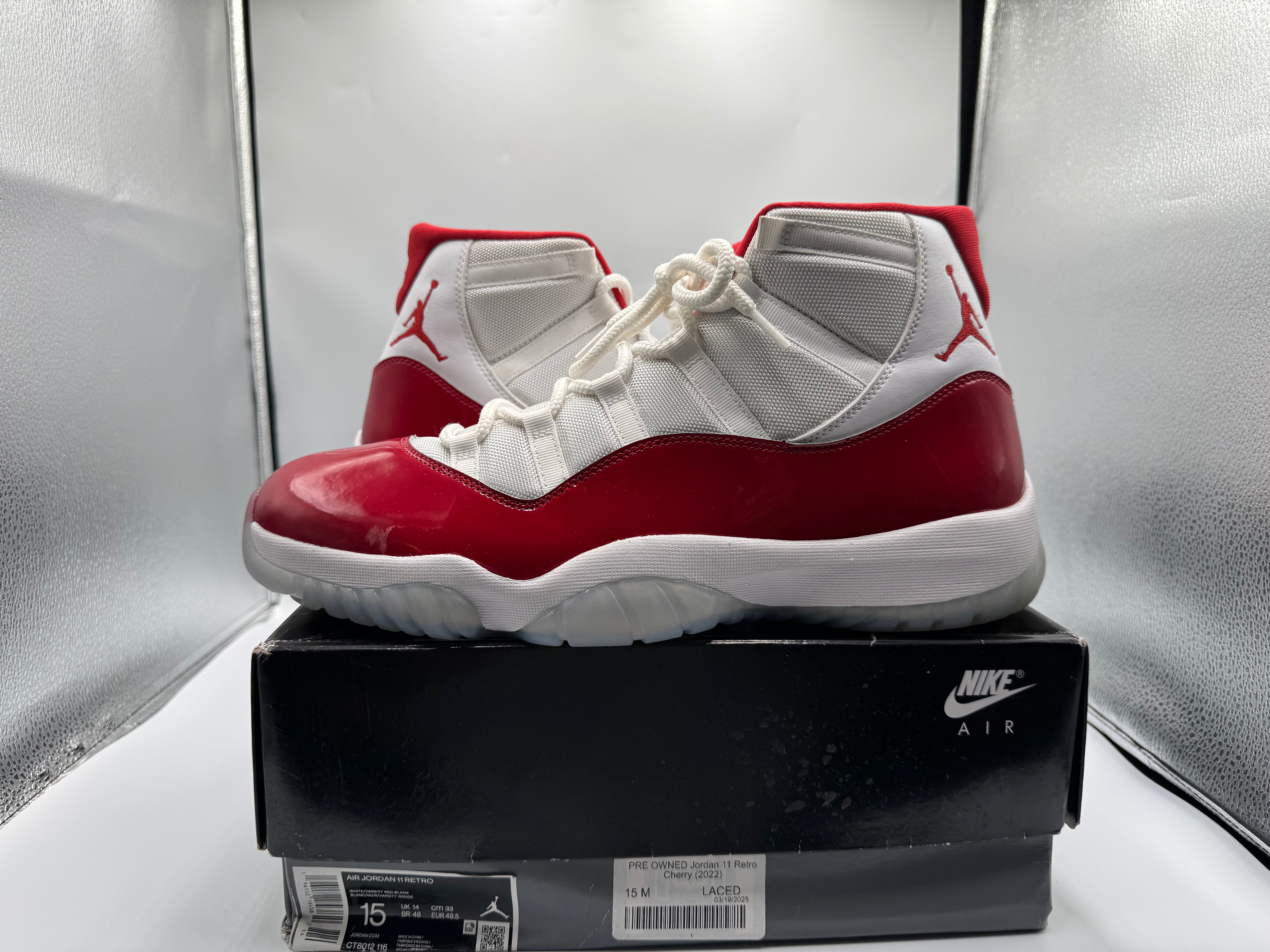 PRE OWNED Jordan 11 Retro Cherry (2022)