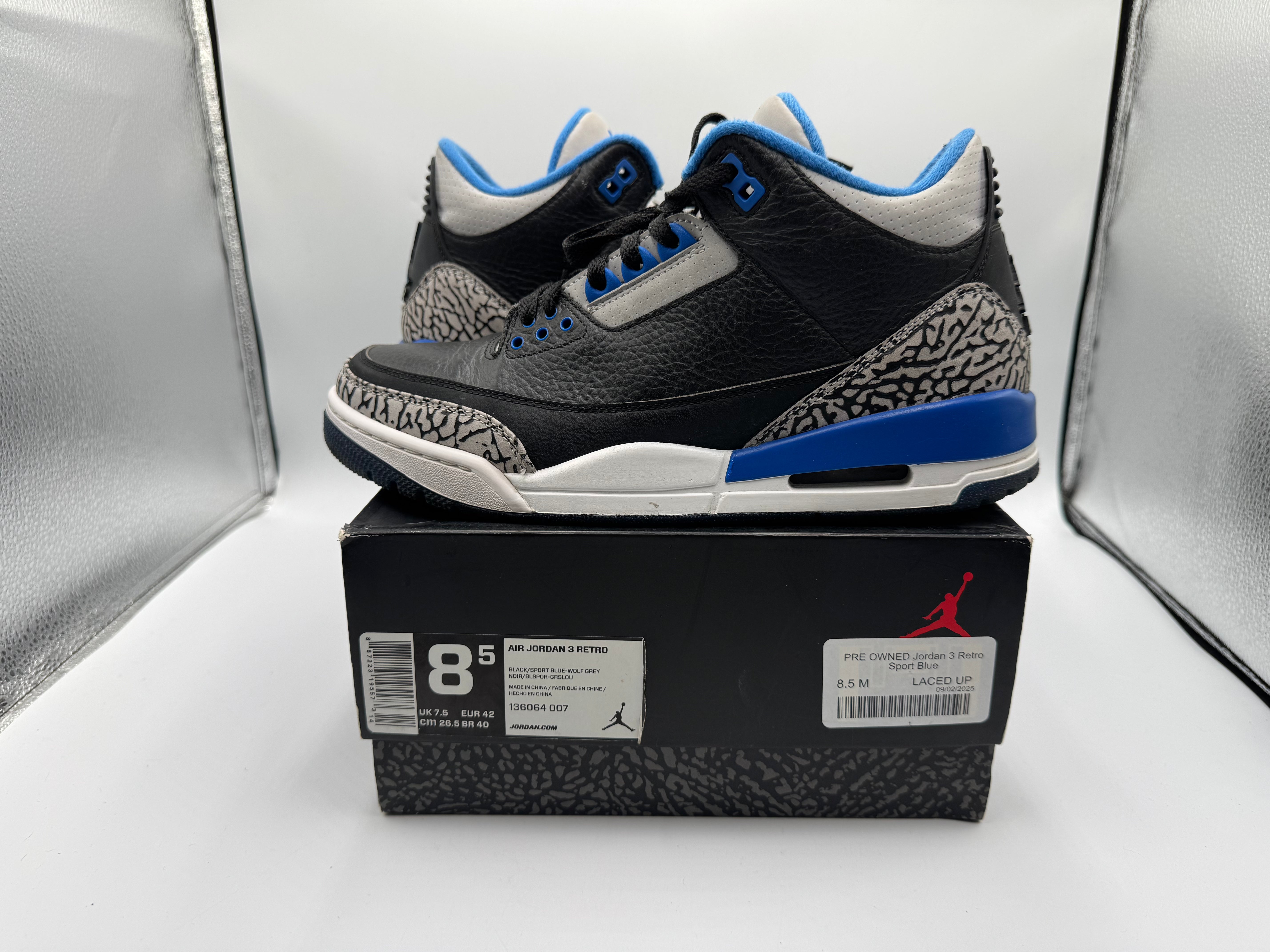 PRE OWNED Jordan 3 Retro Sport Blue