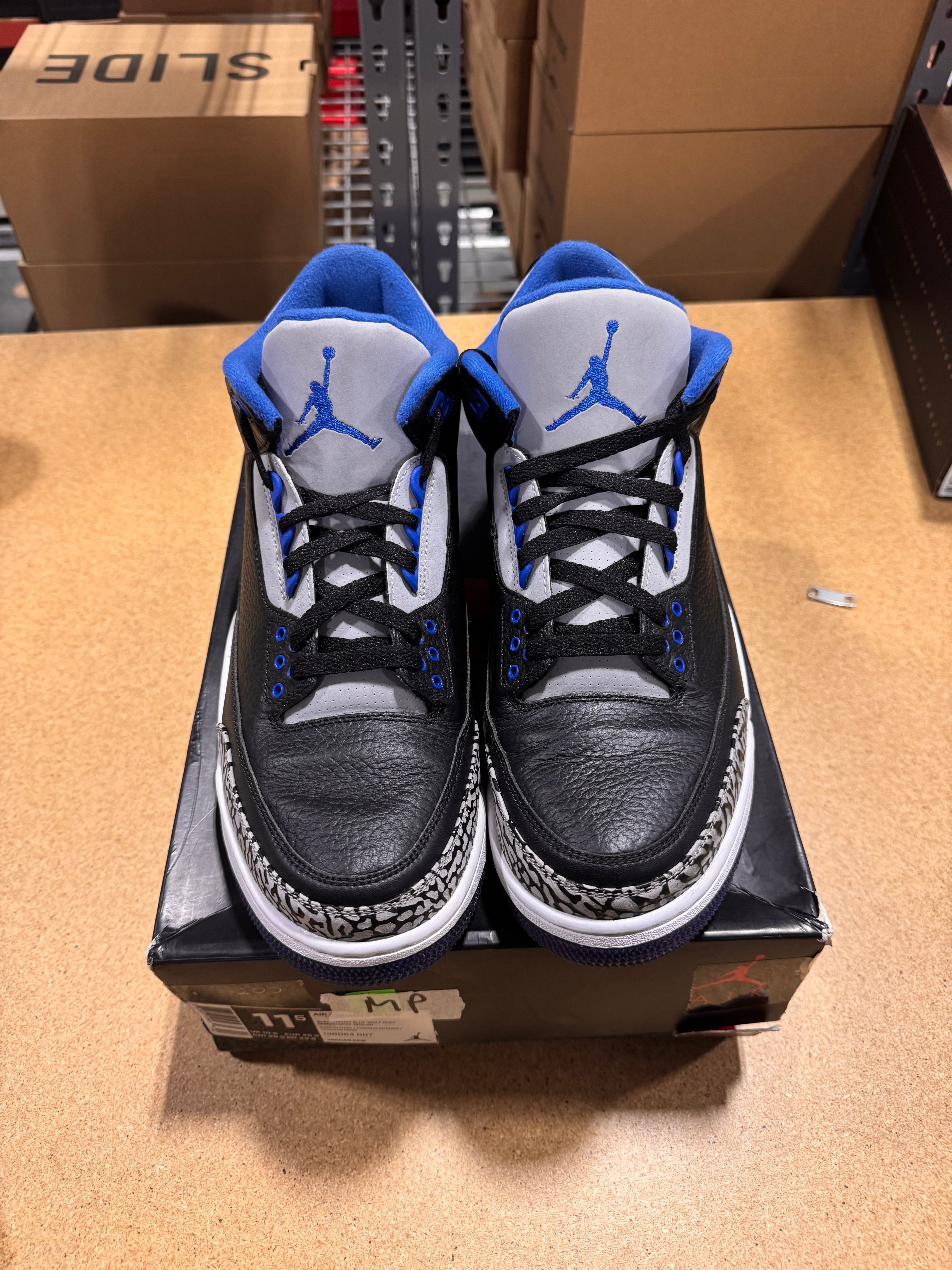 PRE OWNED Air Jordan 3 Retro "Sport Blue"