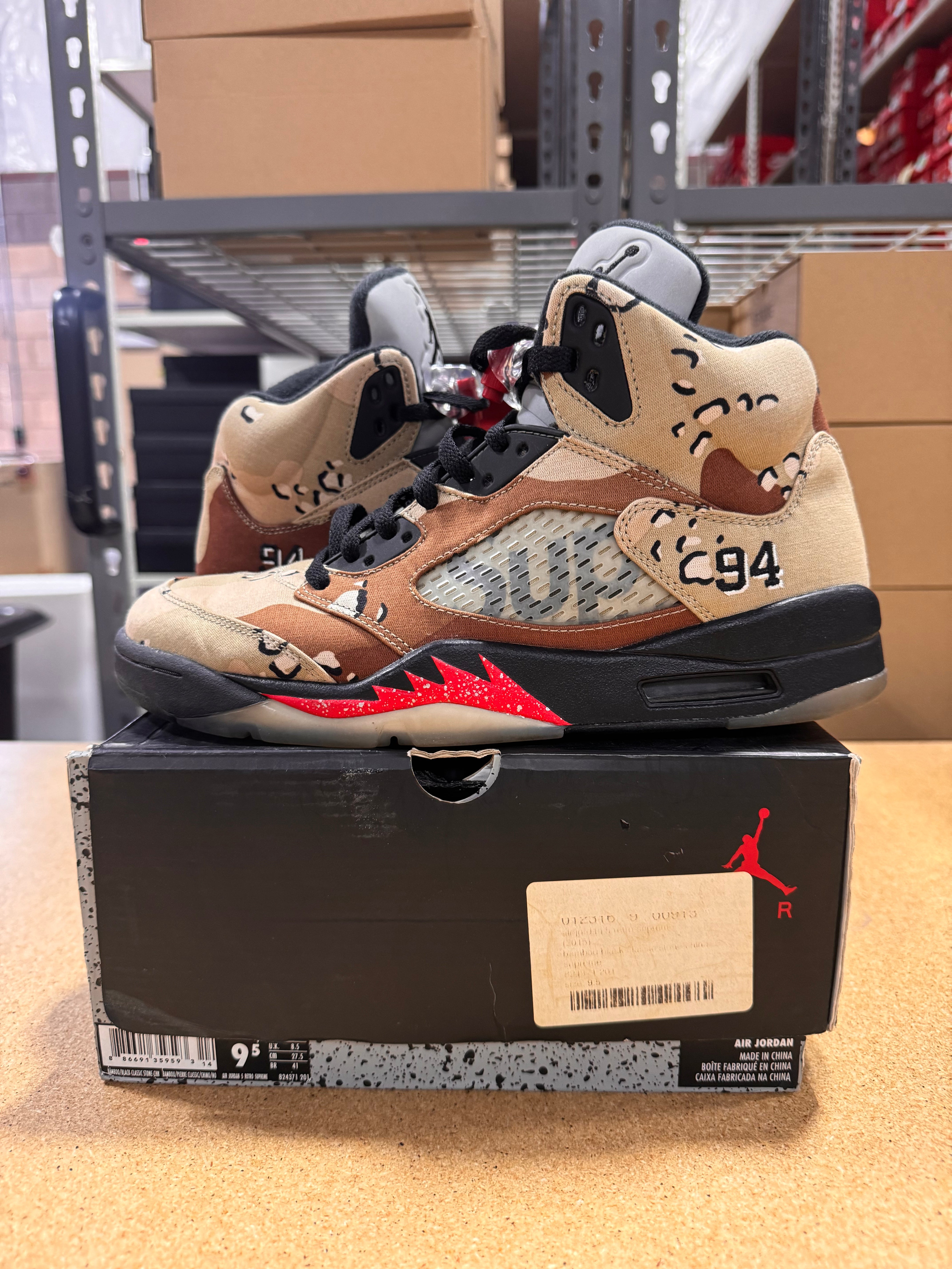 PRE OWNED Jordan 5 Retro Supreme Desert Camo