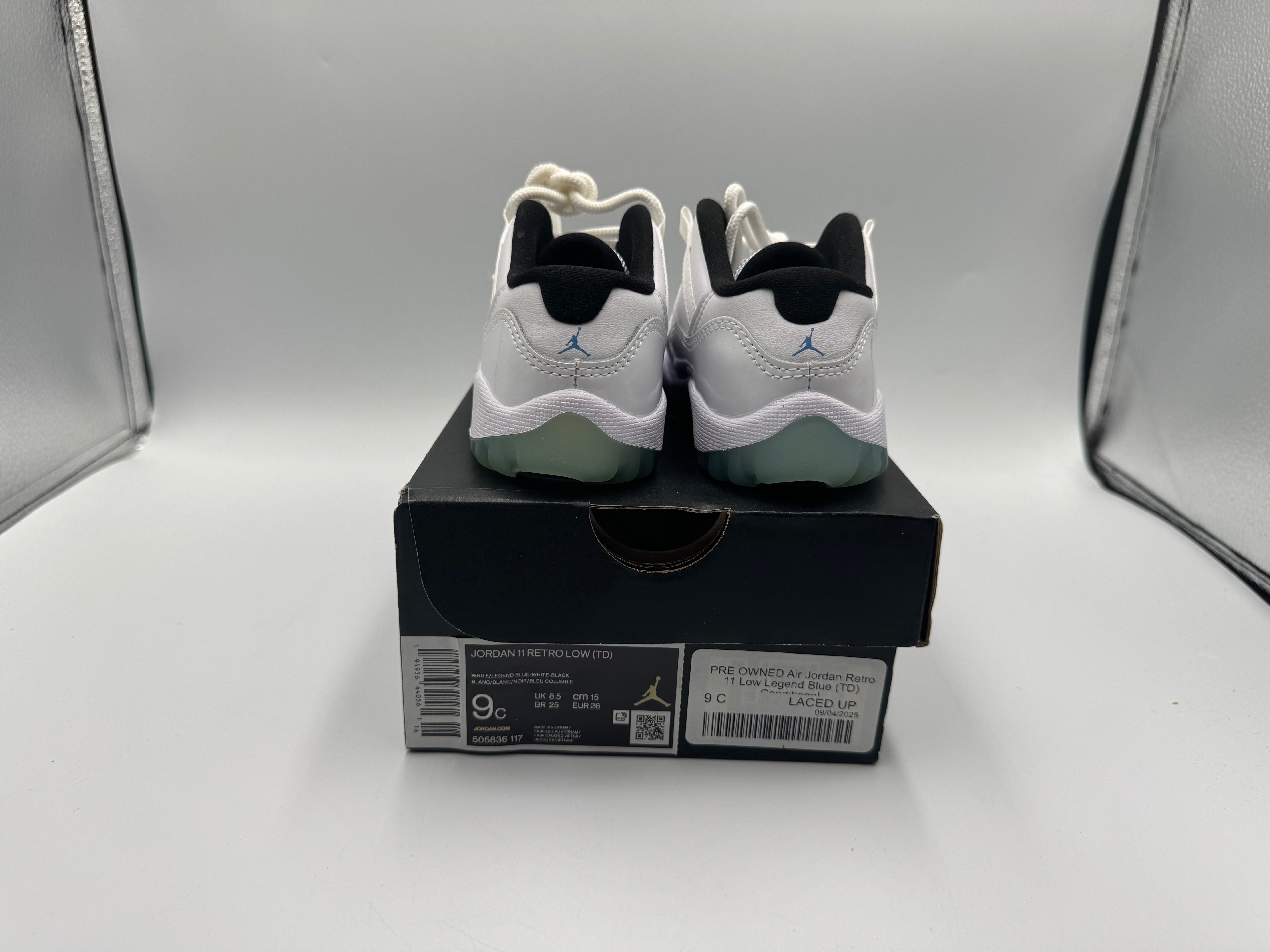 PRE OWNED Air Jordan Retro 11 Low Legend Blue (TD) Conditional